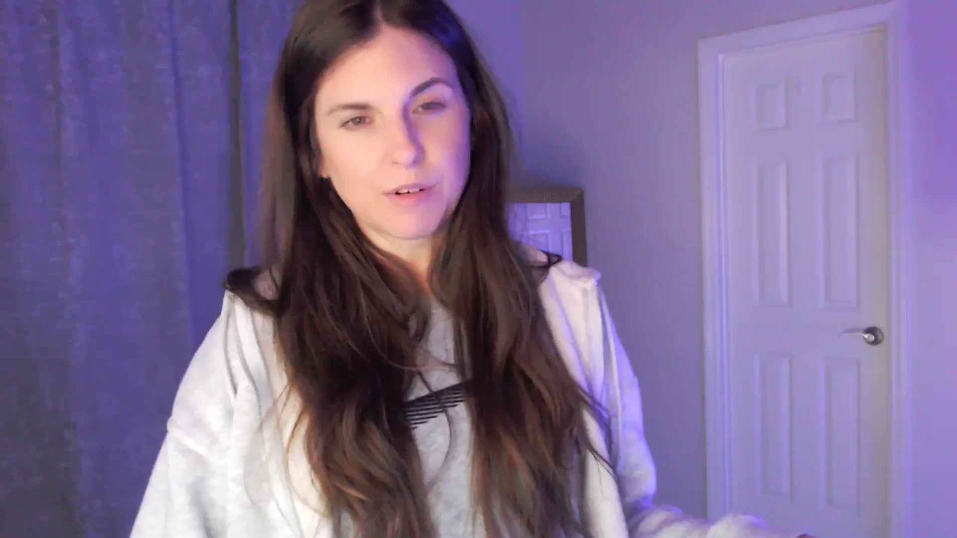 Gallery image thumbnail from Anna_Online's myfreecams stream on, 04/06/2026, 03:54 image 3 of 20