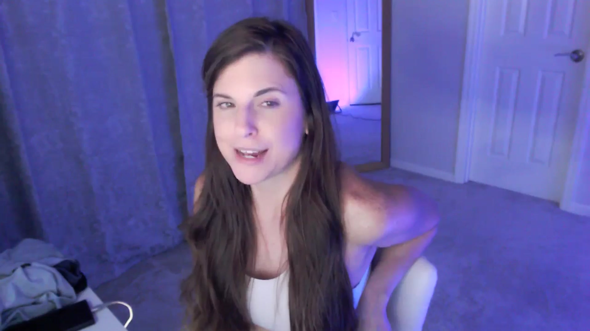 Gallery image thumbnail from Anna_Online's myfreecams stream on, 04/06/2026, 03:54 image 20 of 20