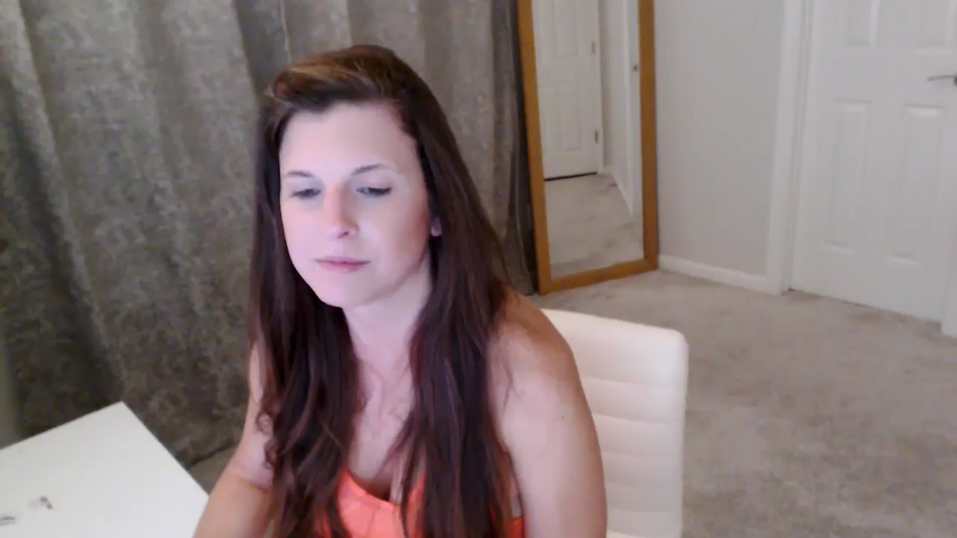 Gallery image thumbnail from Anna_Online's myfreecams stream on, 04/23/2026, 03:34 image 4 of 20