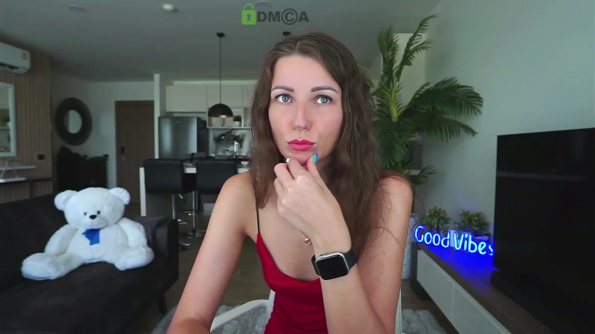 Gallery image thumbnail from Anna_Shine89's myfreecams stream on, 11/21/2022, 04:33 image 9 of 20