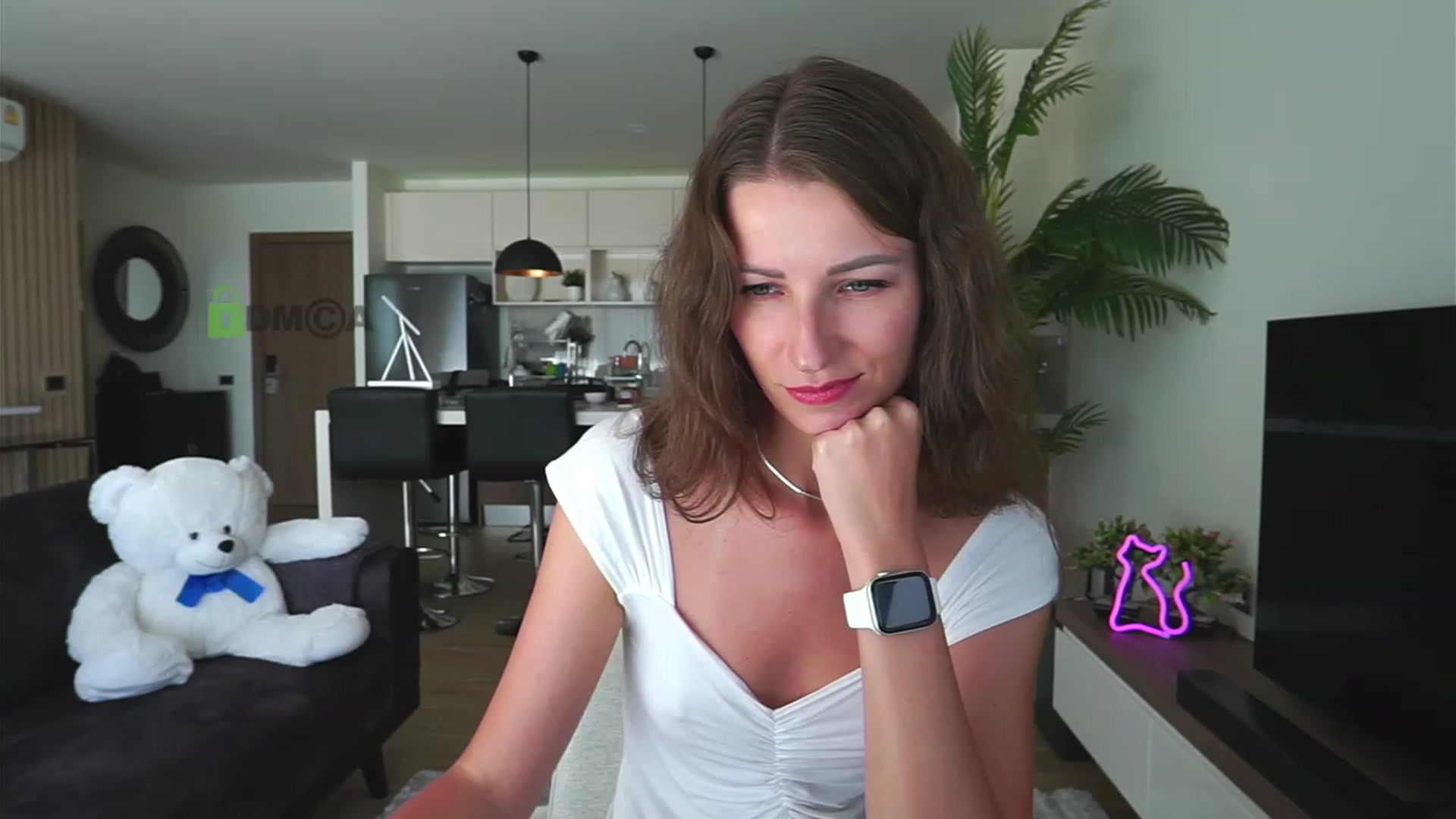 Gallery image thumbnail from Anna_Shine89's myfreecams stream on, 11/29/2022, 08:58 image 11 of 20