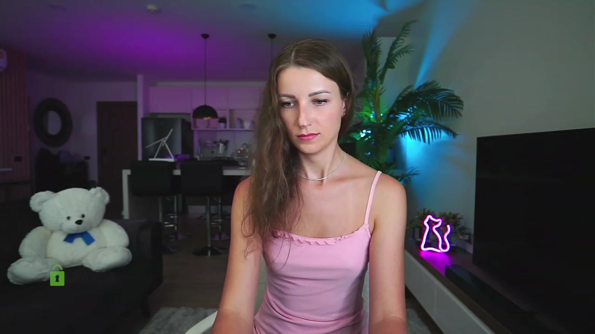 Gallery image thumbnail from Anna_Shine89's myfreecams stream on, 12/03/2022, 12:07 image 3 of 20