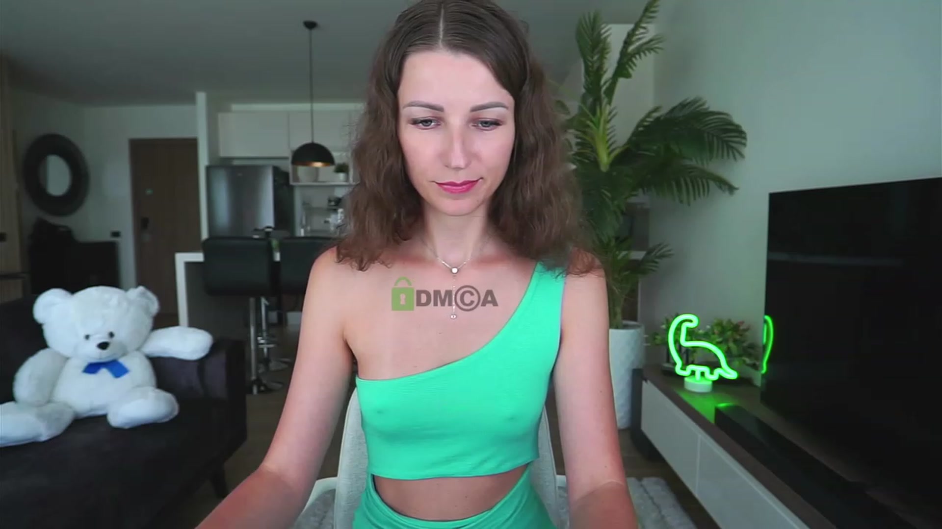 Gallery image thumbnail from Anna_Shine89's myfreecams stream on, 12/10/2022, 09:40 image 17 of 20