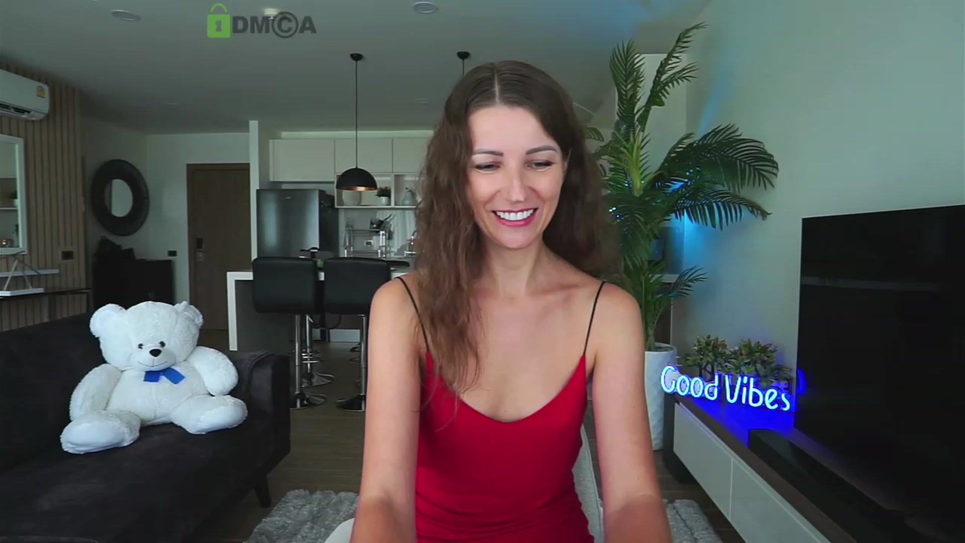 Gallery image thumbnail from Anna_Shine89's myfreecams stream on, 12/11/2022, 03:48 image 16 of 20