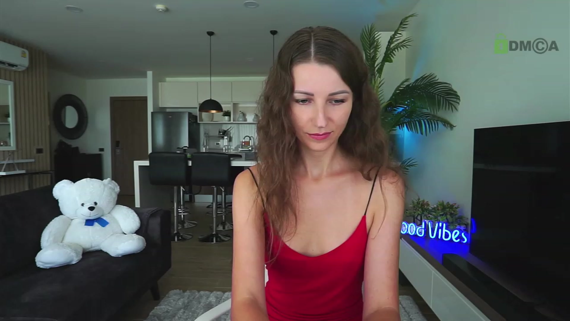 Gallery image thumbnail from Anna_Shine89's myfreecams stream on, 12/11/2022, 03:48 image 18 of 20