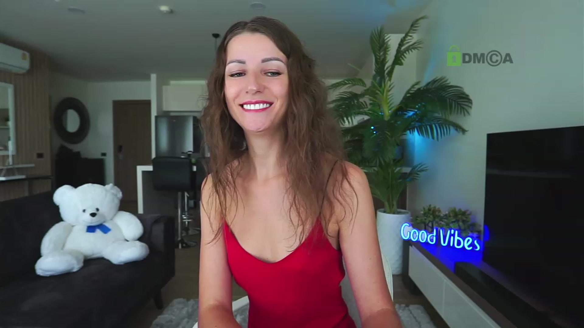 Gallery image thumbnail from Anna_Shine89's myfreecams stream on, 12/11/2022, 03:48 image 8 of 20