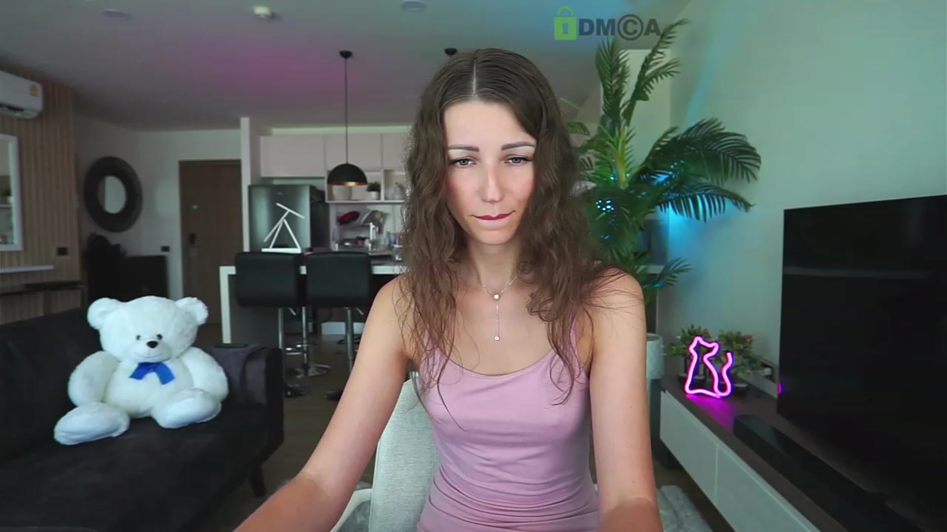 Gallery image thumbnail from Anna_Shine89's myfreecams stream on, 12/20/2022, 01:29 image 13 of 20