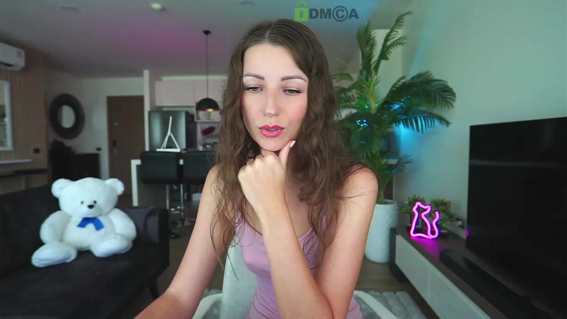 Gallery image thumbnail from Anna_Shine89's myfreecams stream on, 12/20/2022, 01:29 image 11 of 20