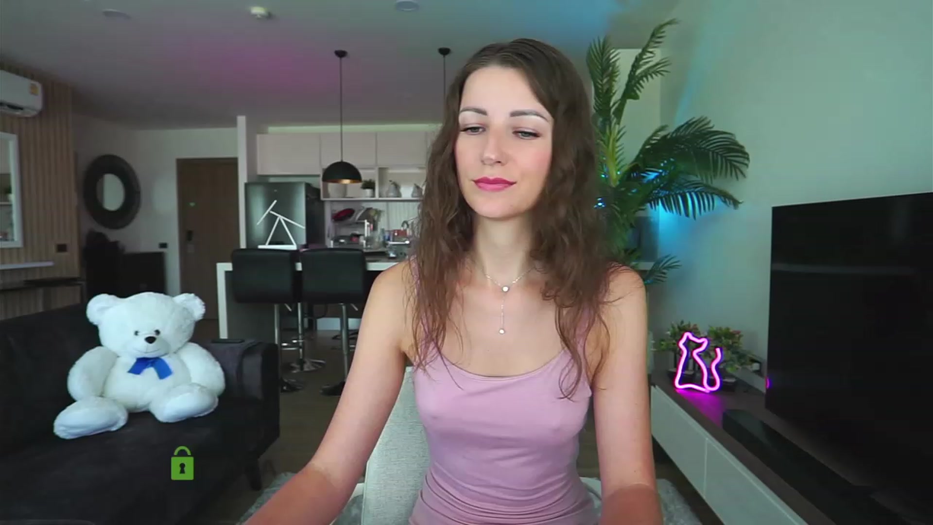Gallery image thumbnail from Anna_Shine89's myfreecams stream on, 12/20/2022, 01:29 image 8 of 20