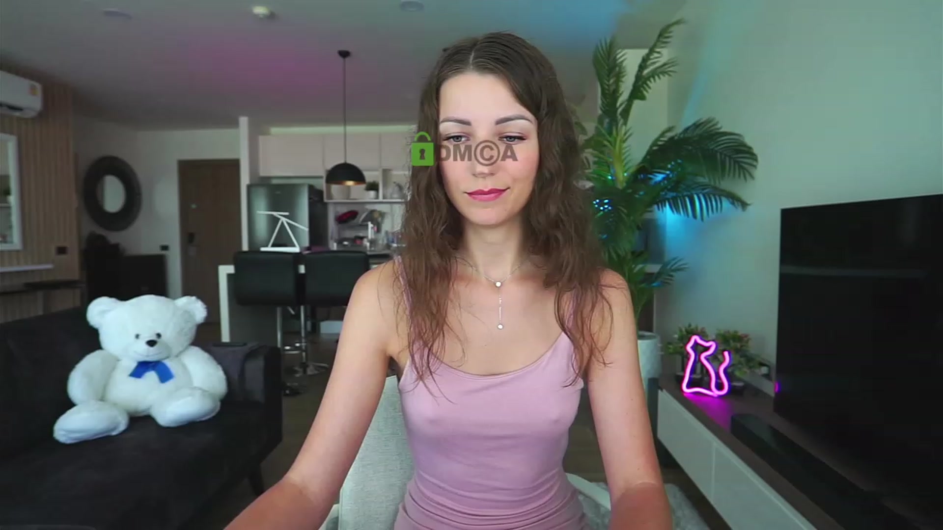 Gallery image thumbnail from Anna_Shine89's myfreecams stream on, 12/20/2022, 01:29 image 4 of 20