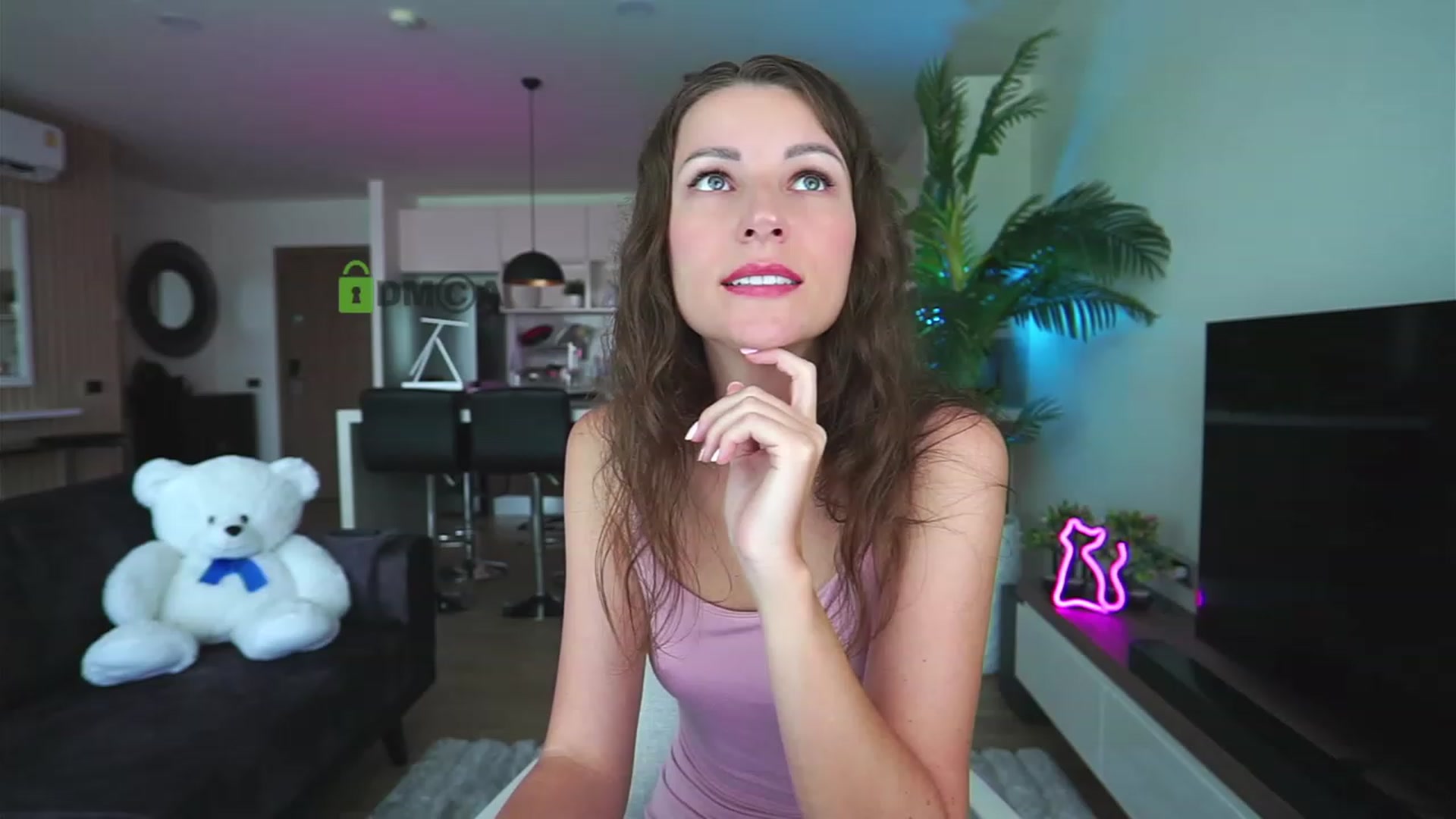 Gallery image thumbnail from Anna_Shine89's myfreecams stream on, 12/20/2022, 01:29 image 15 of 20