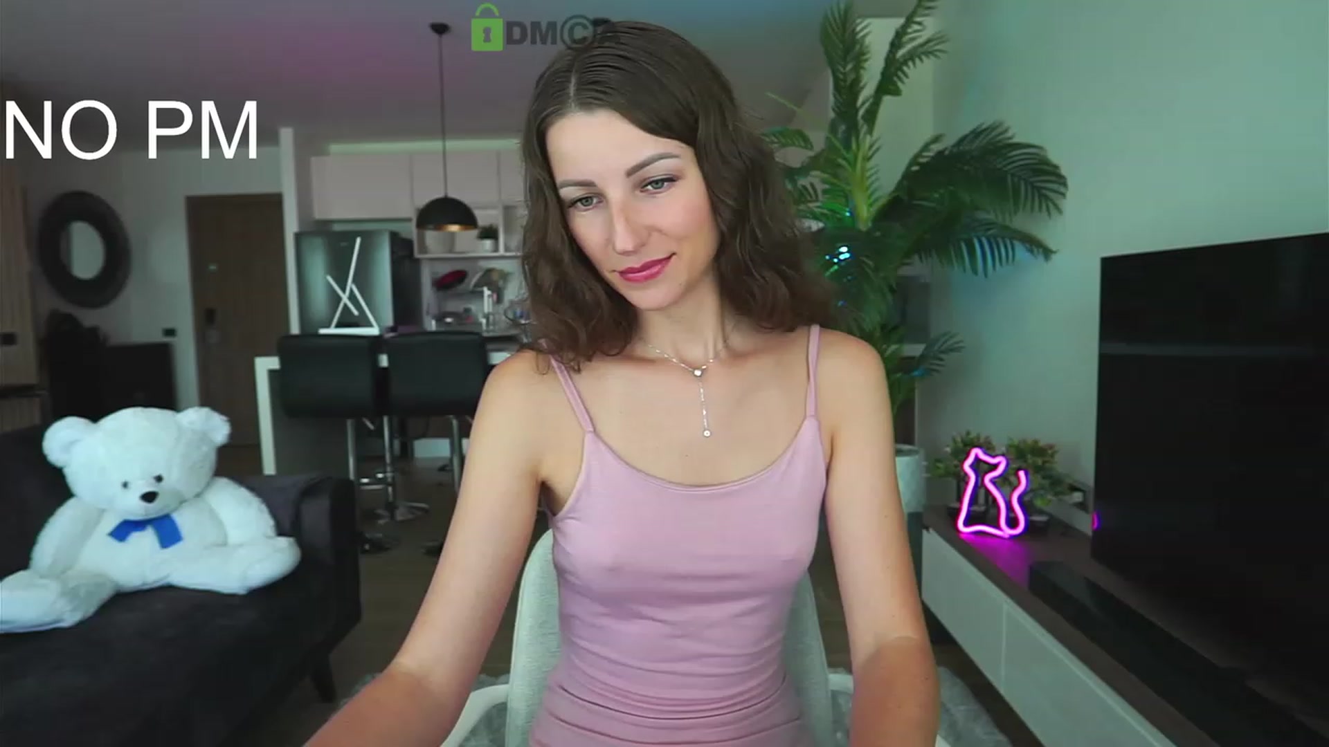 Gallery image thumbnail from Anna_Shine89's myfreecams stream on, 12/20/2022, 05:05 image 5 of 20