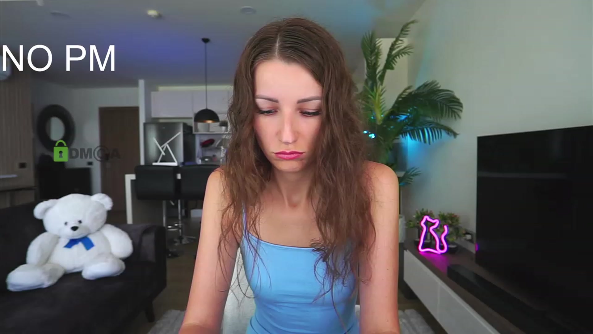 Gallery image thumbnail from Anna_Shine89's myfreecams stream on, 12/21/2022, 03:32 image 11 of 20