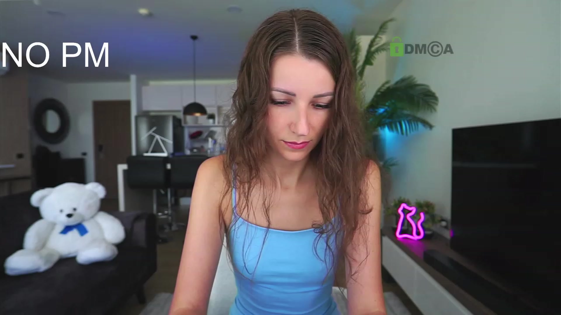 Gallery image thumbnail from Anna_Shine89's myfreecams stream on, 12/21/2022, 03:32 image 1 of 20