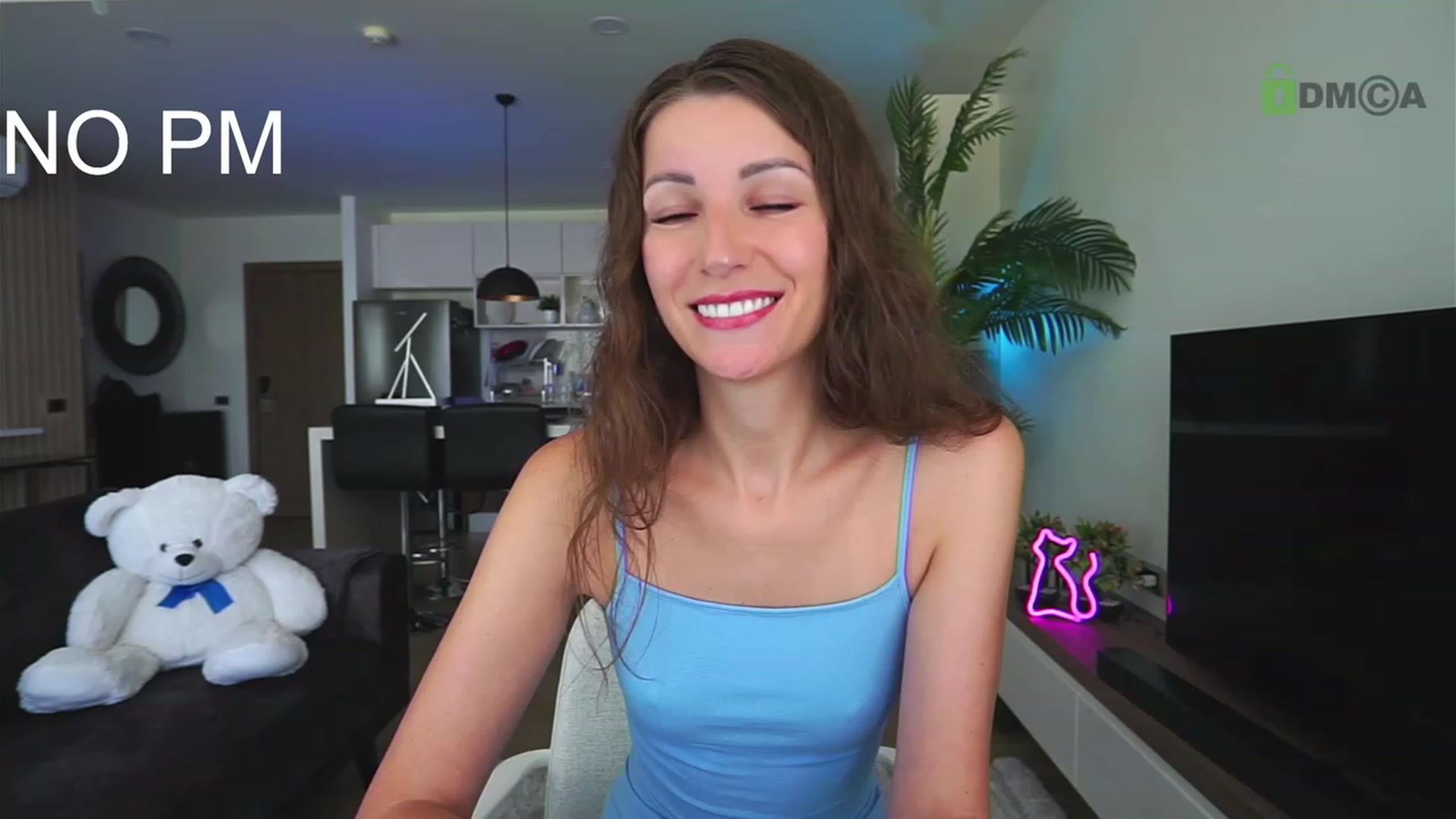 Gallery image thumbnail from Anna_Shine89's myfreecams stream on, 12/21/2022, 03:32 image 3 of 20
