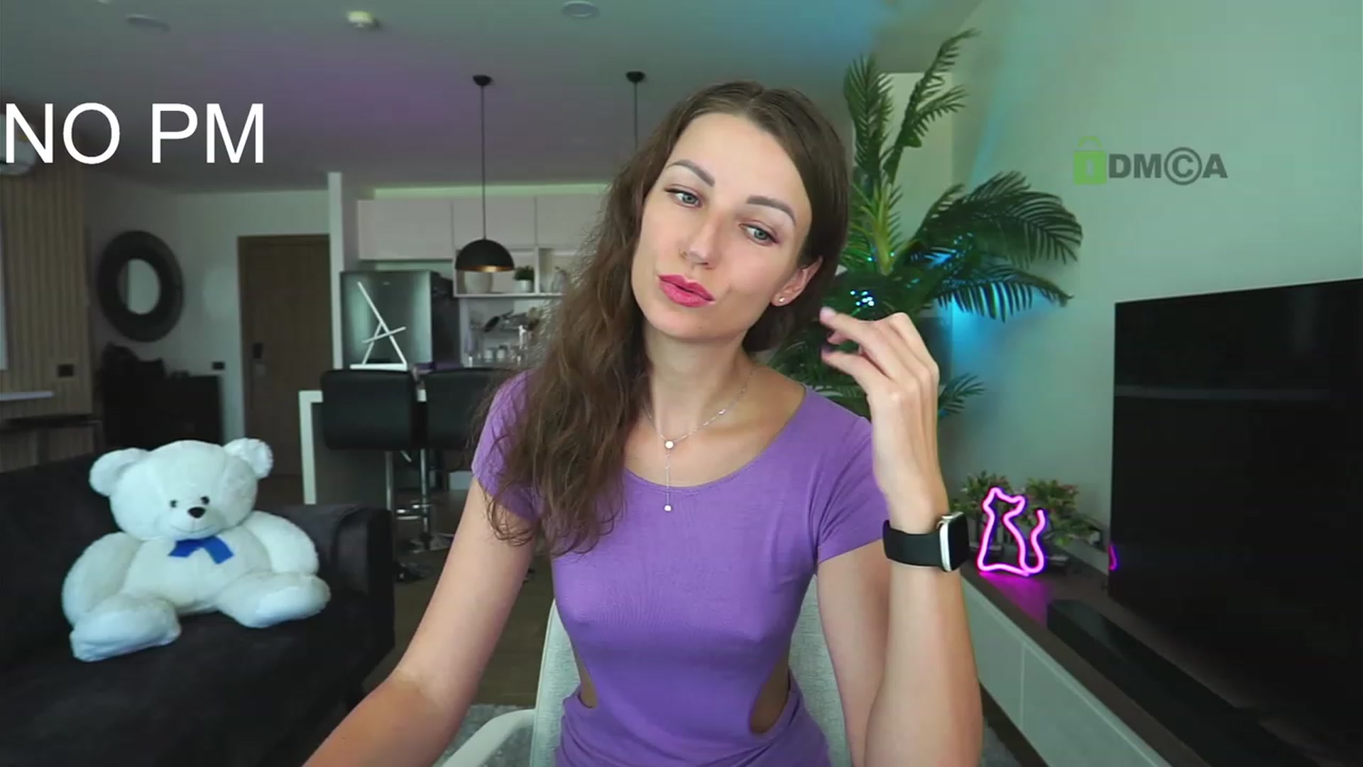 Gallery image thumbnail from Anna_Shine89's myfreecams stream on, 12/22/2022, 03:15 image 1 of 20