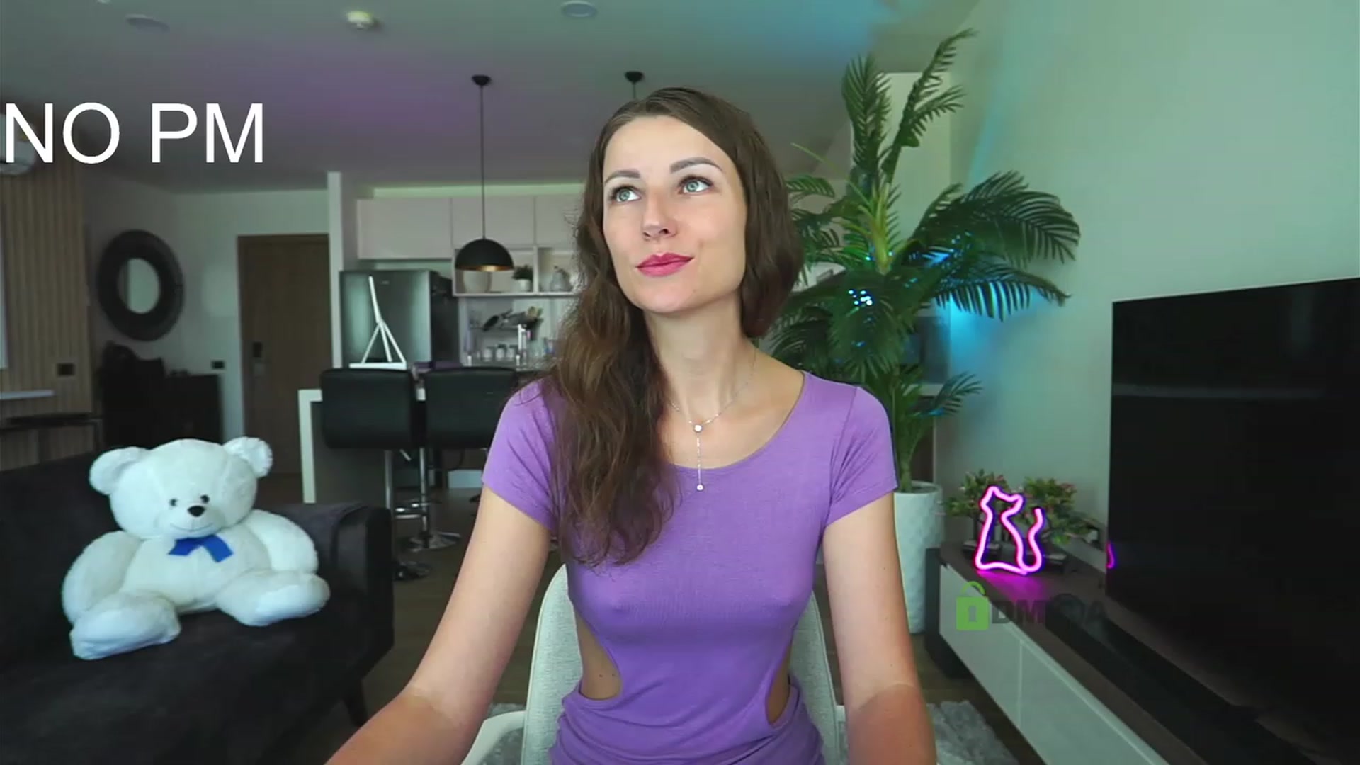 Gallery image thumbnail from Anna_Shine89's myfreecams stream on, 12/22/2022, 03:15 image 3 of 20