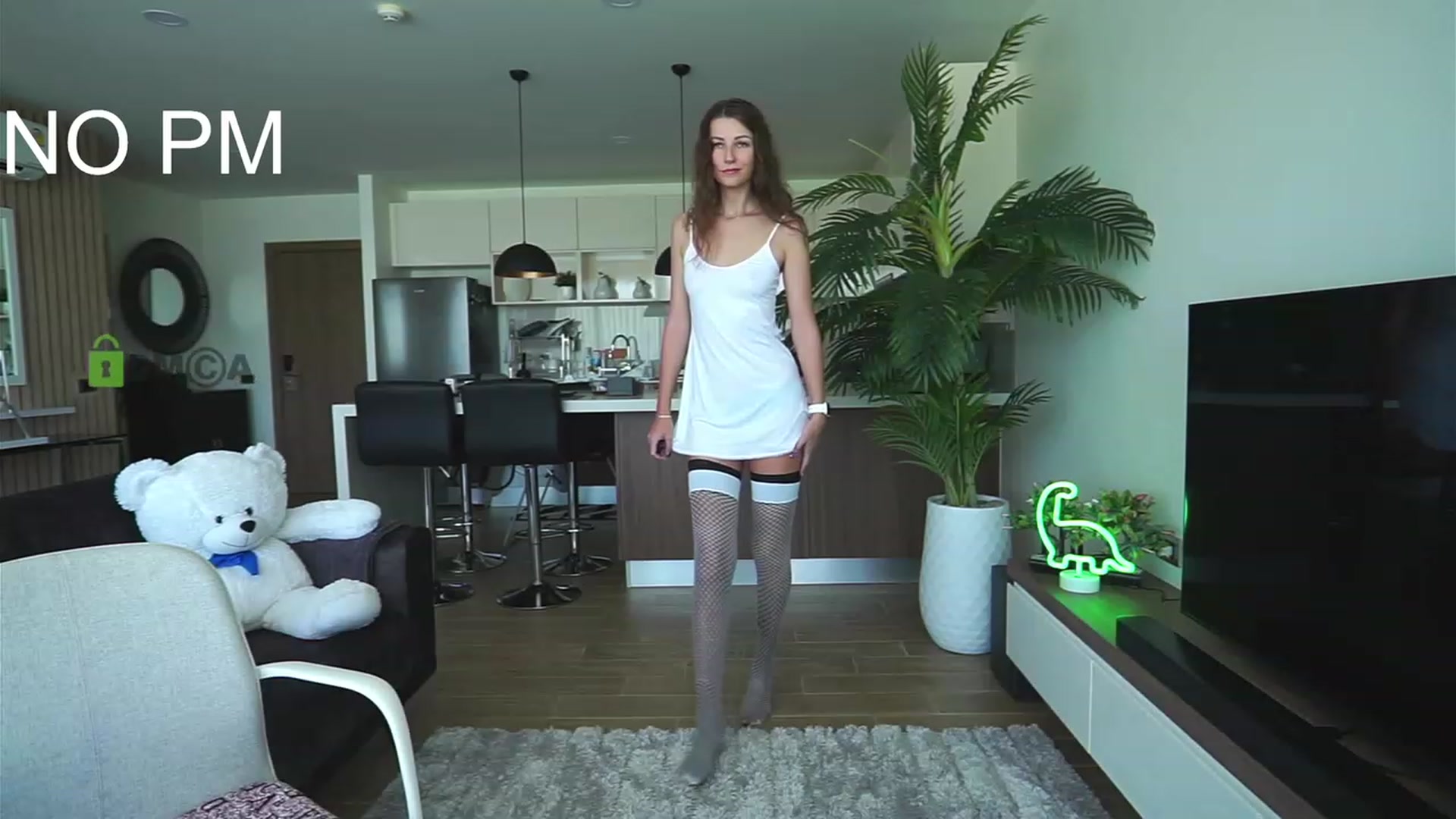 Gallery image thumbnail from Anna_Shine89's myfreecams stream on, 12/23/2022, 03:09 image 6 of 20