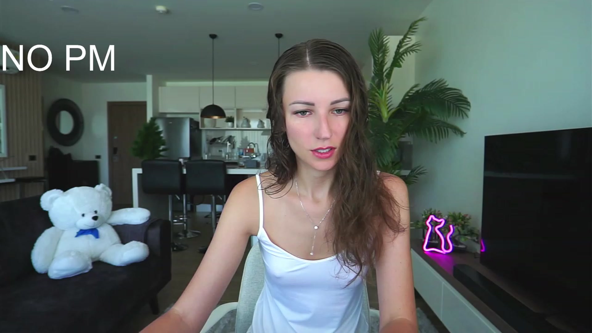 Gallery image thumbnail from Anna_Shine89's myfreecams stream on, 12/24/2022, 02:44 image 1 of 20