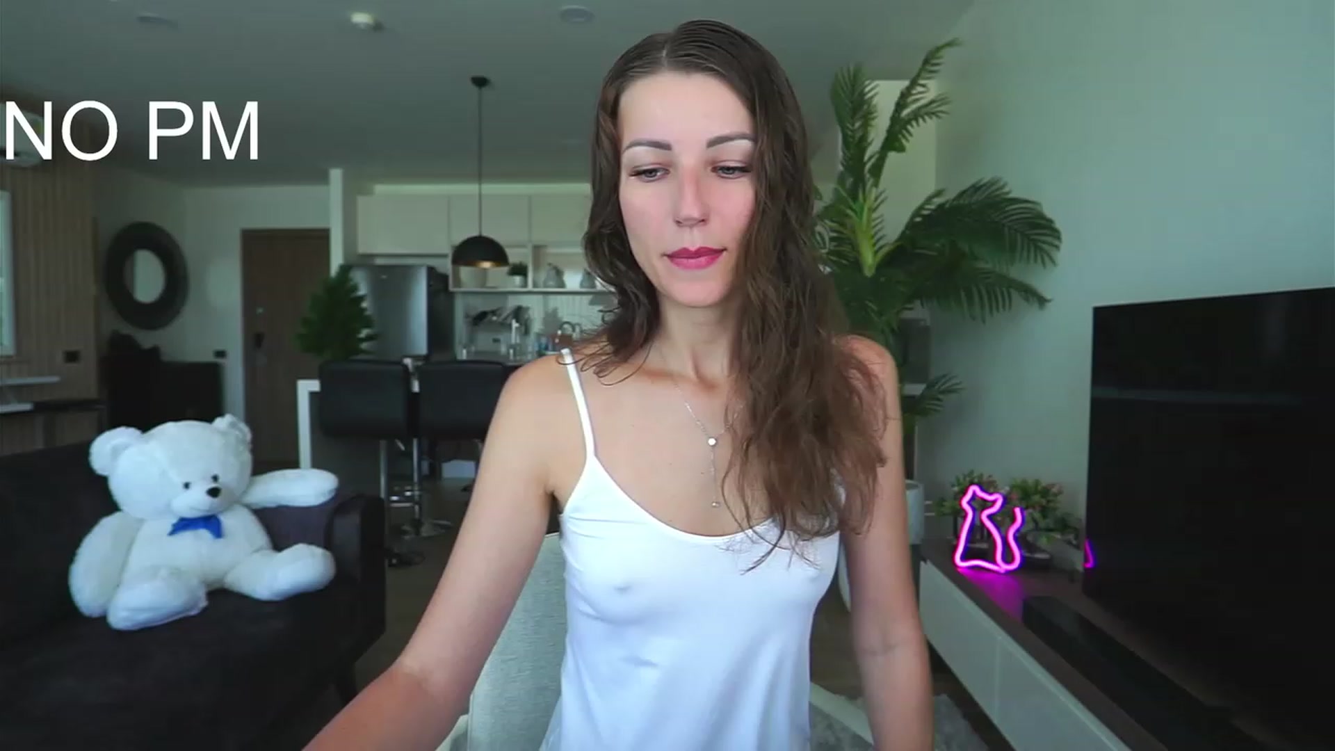 Gallery image thumbnail from Anna_Shine89's myfreecams stream on, 12/24/2022, 02:44 image 3 of 20