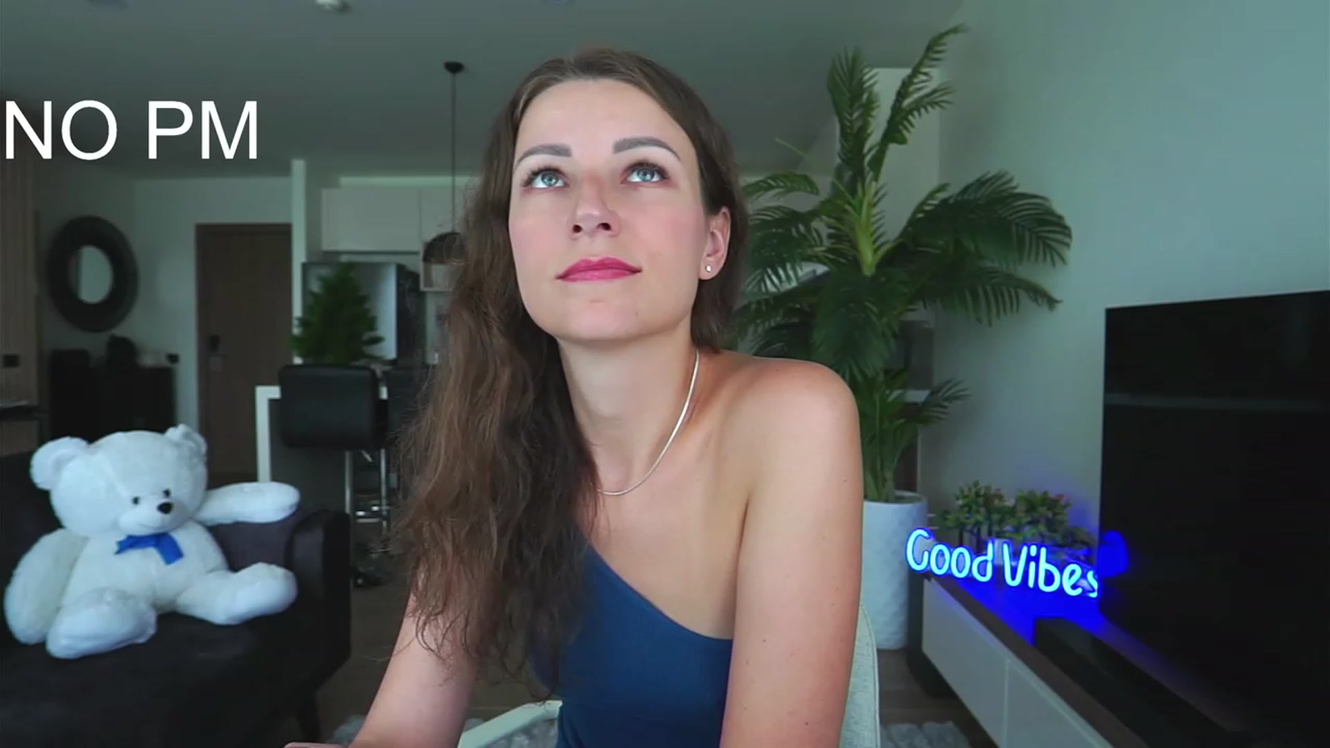 Gallery image thumbnail from Anna_Shine89's myfreecams stream on, 12/26/2022, 03:34 image 9 of 20