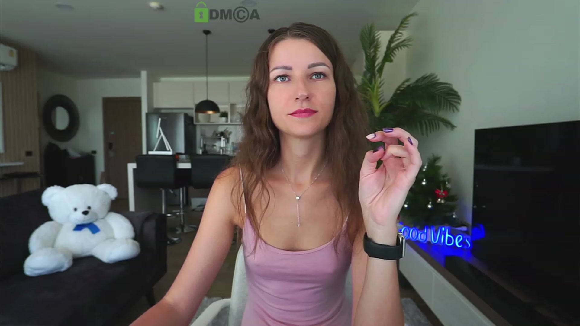 Gallery image thumbnail from Anna_Shine89's myfreecams stream on, 01/06/2023, 08:16 image 2 of 20