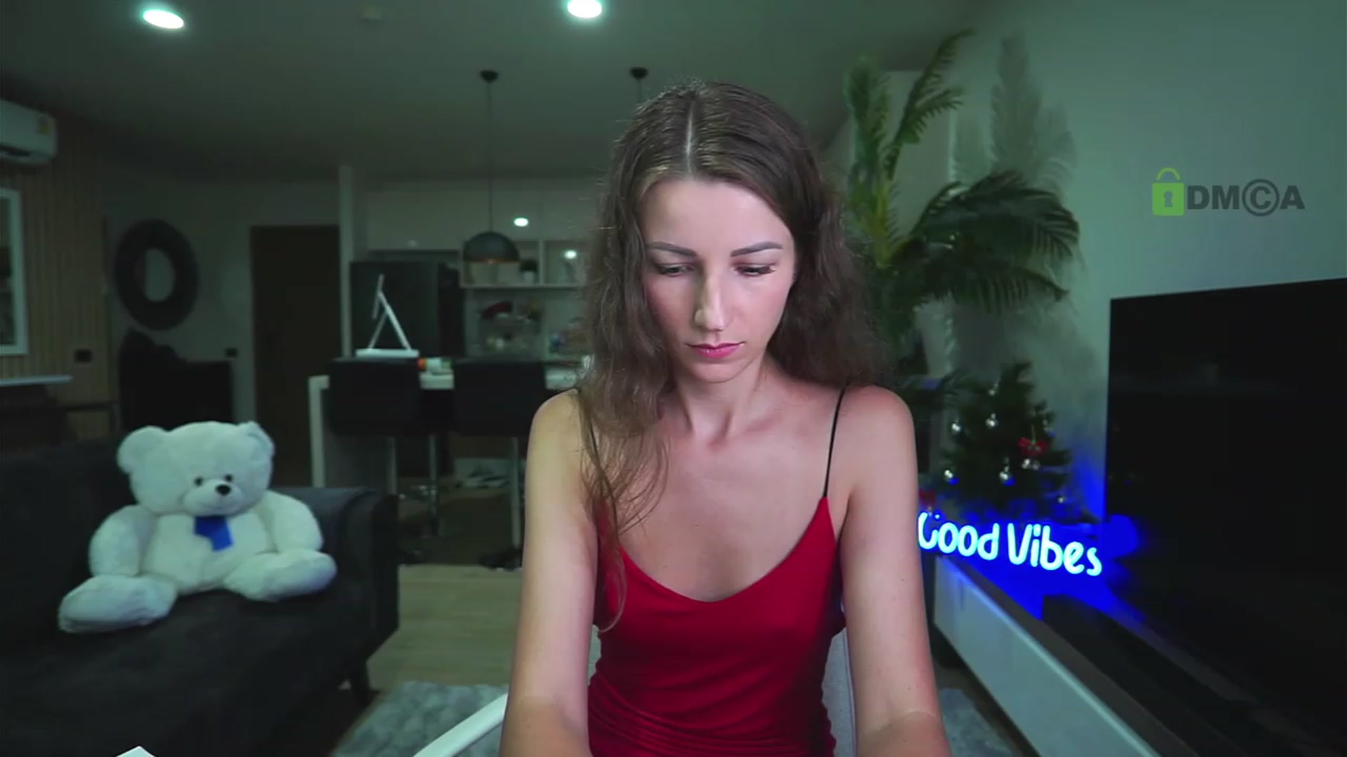 Gallery image thumbnail from Anna_Shine89's myfreecams stream on, 01/08/2023, 12:17 image 8 of 20