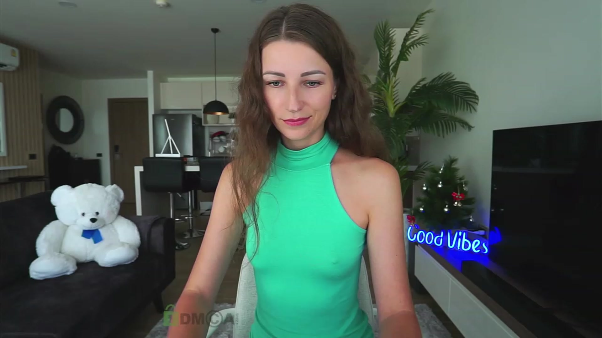 Gallery image thumbnail from Anna_Shine89's myfreecams stream on, 01/10/2023, 09:18 image 11 of 20