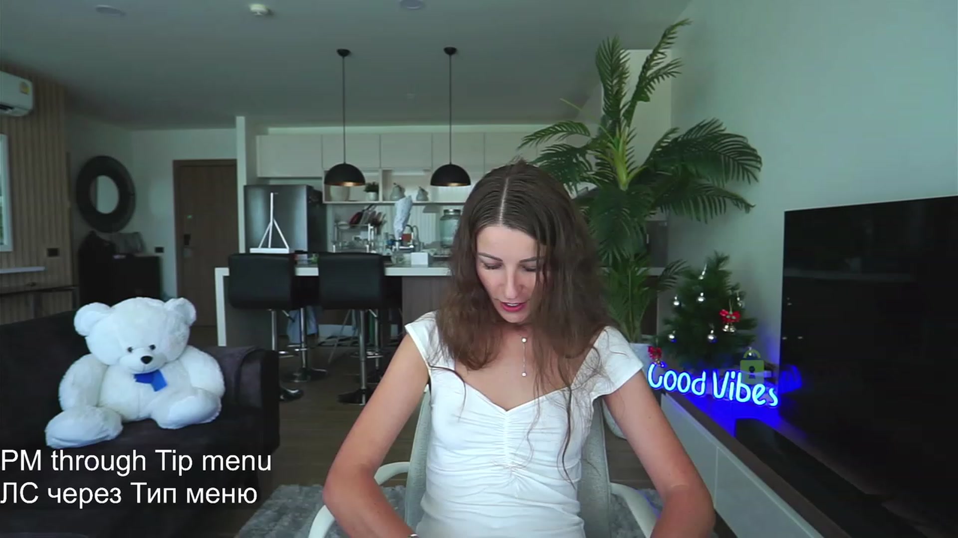 Gallery image thumbnail from Anna_Shine89's myfreecams stream on, 01/12/2023, 06:13 image 5 of 20