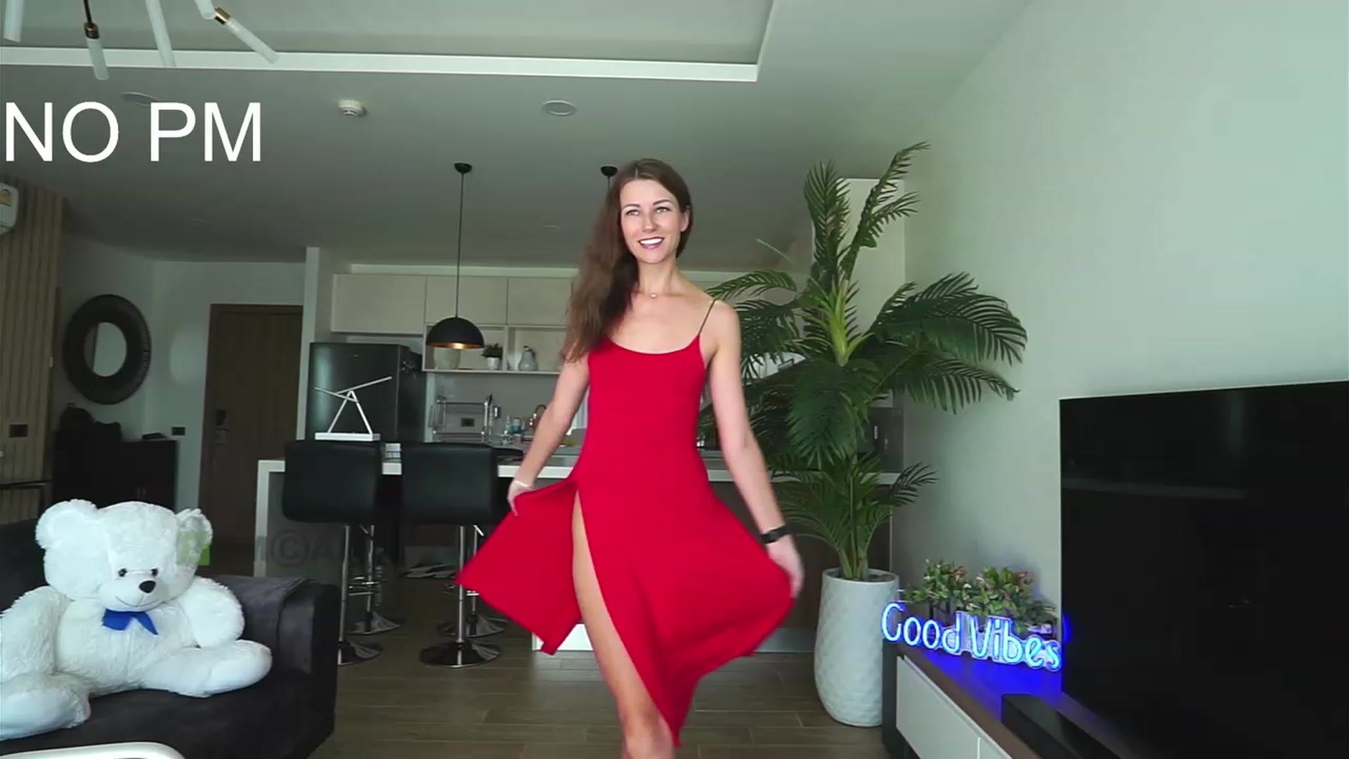 Gallery image thumbnail from Anna_Shine89's myfreecams stream on, 01/22/2023, 09:35 image 8 of 20