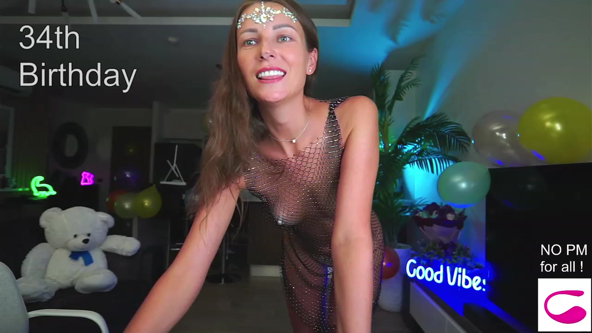 Gallery image thumbnail from Anna_Shine89's myfreecams stream on, 03/26/2023, 13:58 image 3 of 20
