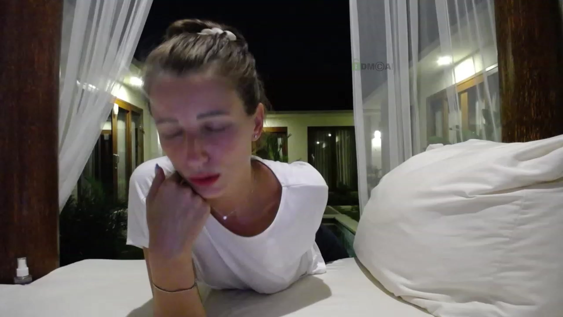 Gallery image thumbnail from Anna_Shine89's myfreecams stream on, 05/01/2023, 14:05 image 1 of 20