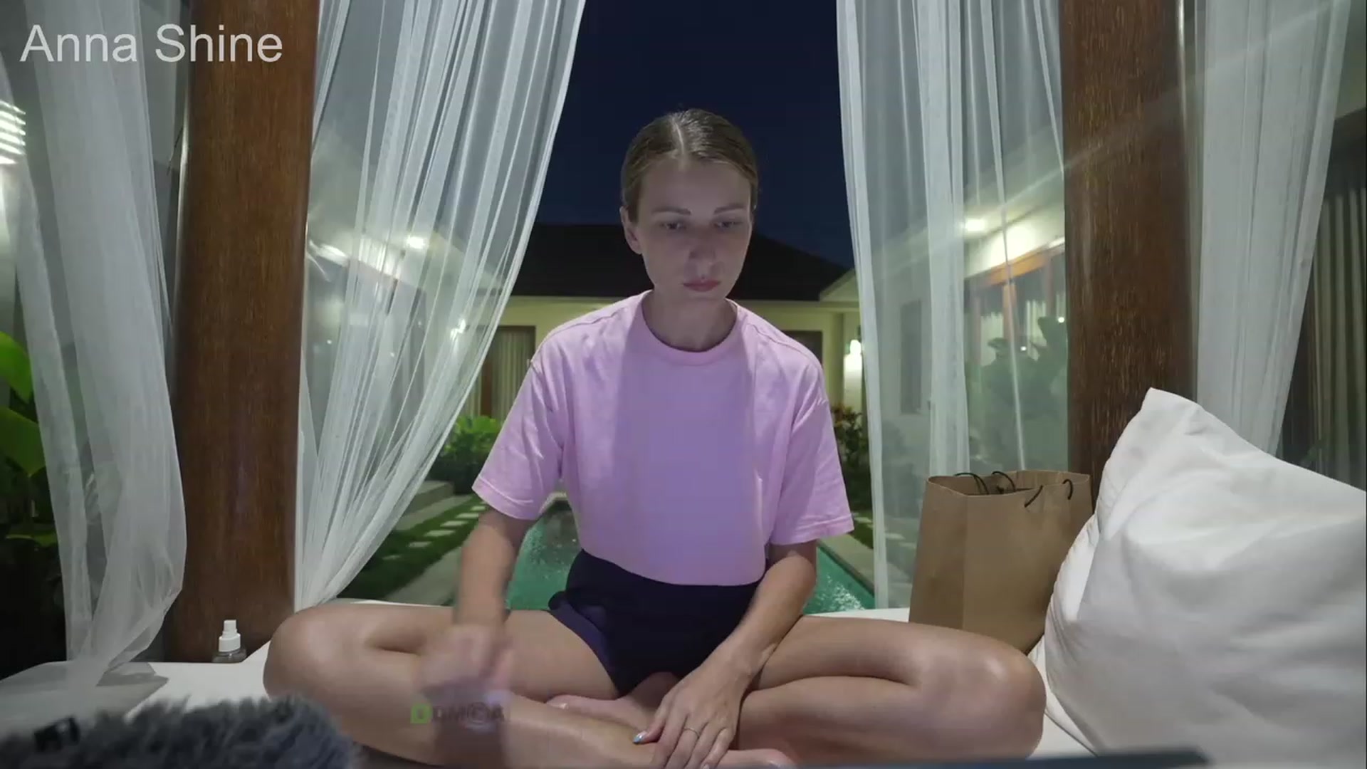 Gallery image thumbnail from Anna_Shine89's myfreecams stream on, 05/04/2023, 13:07 image 12 of 20