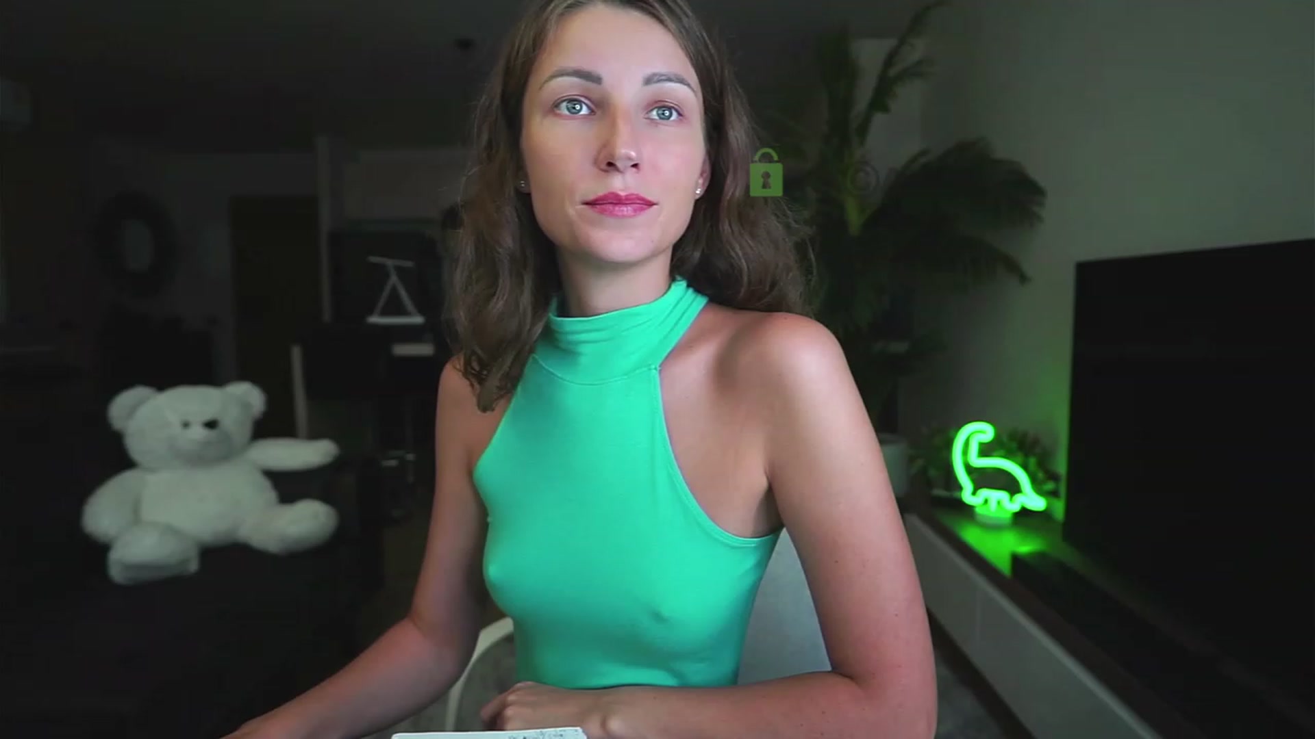 Gallery image thumbnail from Anna_Shine89's myfreecams stream on, 05/31/2023, 12:13 image 19 of 20