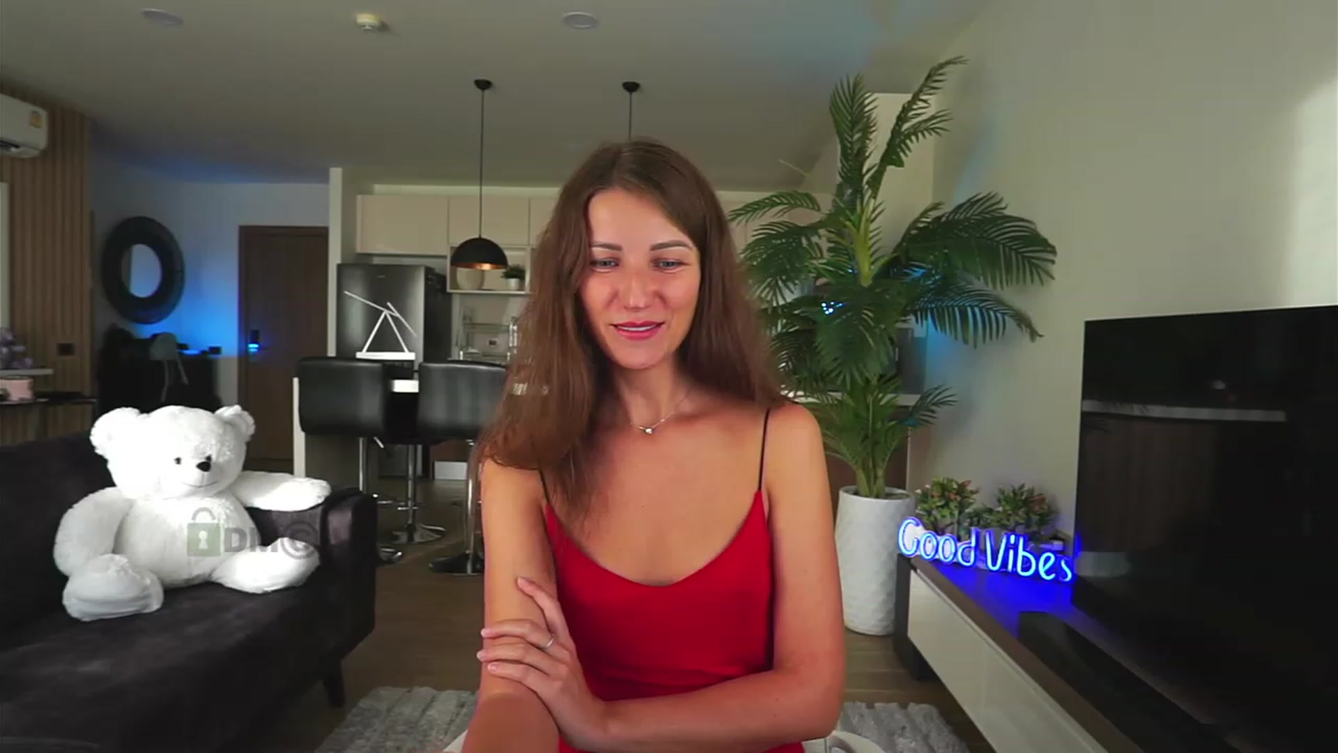 Gallery image thumbnail from Anna_Shine89's myfreecams stream on, 06/11/2023, 11:35 image 14 of 20