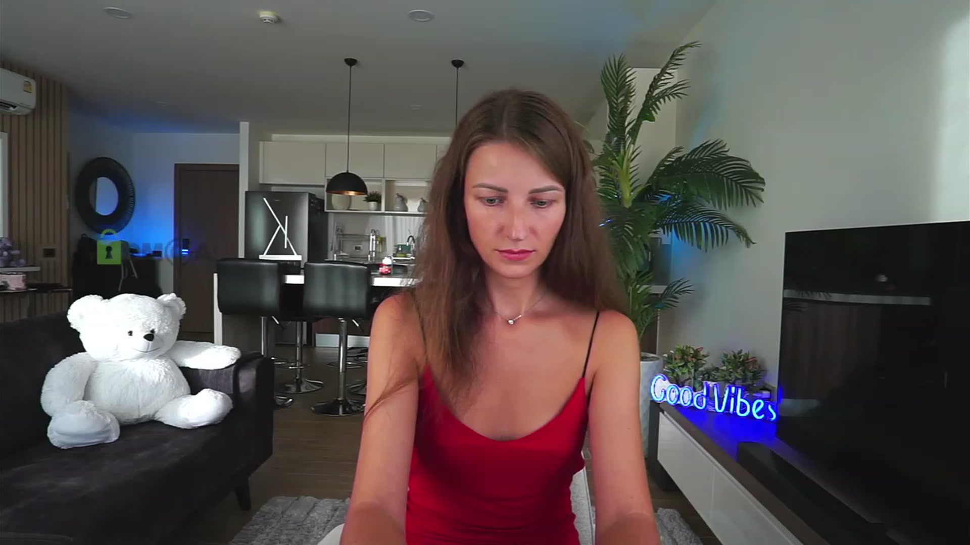Gallery image thumbnail from Anna_Shine89's myfreecams stream on, 06/11/2023, 11:35 image 15 of 20