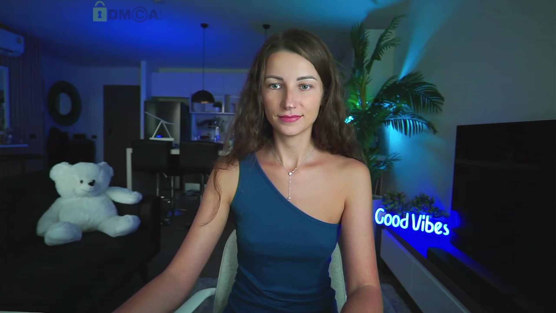 Gallery image thumbnail from Anna_Shine89's myfreecams stream on, 06/24/2023, 12:05 image 15 of 20