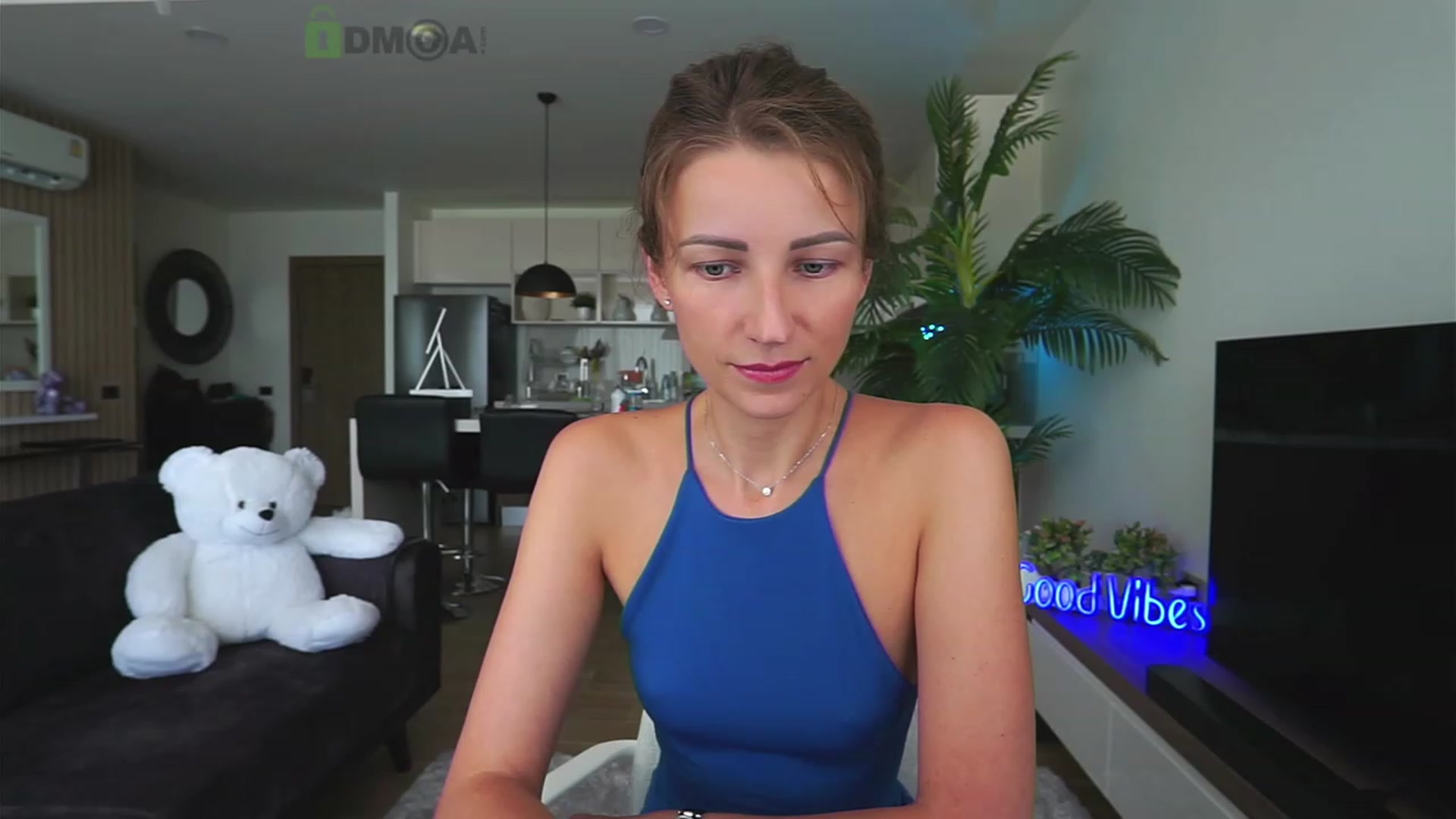 Gallery image thumbnail from Anna_Shine89's myfreecams stream on, 07/02/2023, 07:08 image 1 of 20