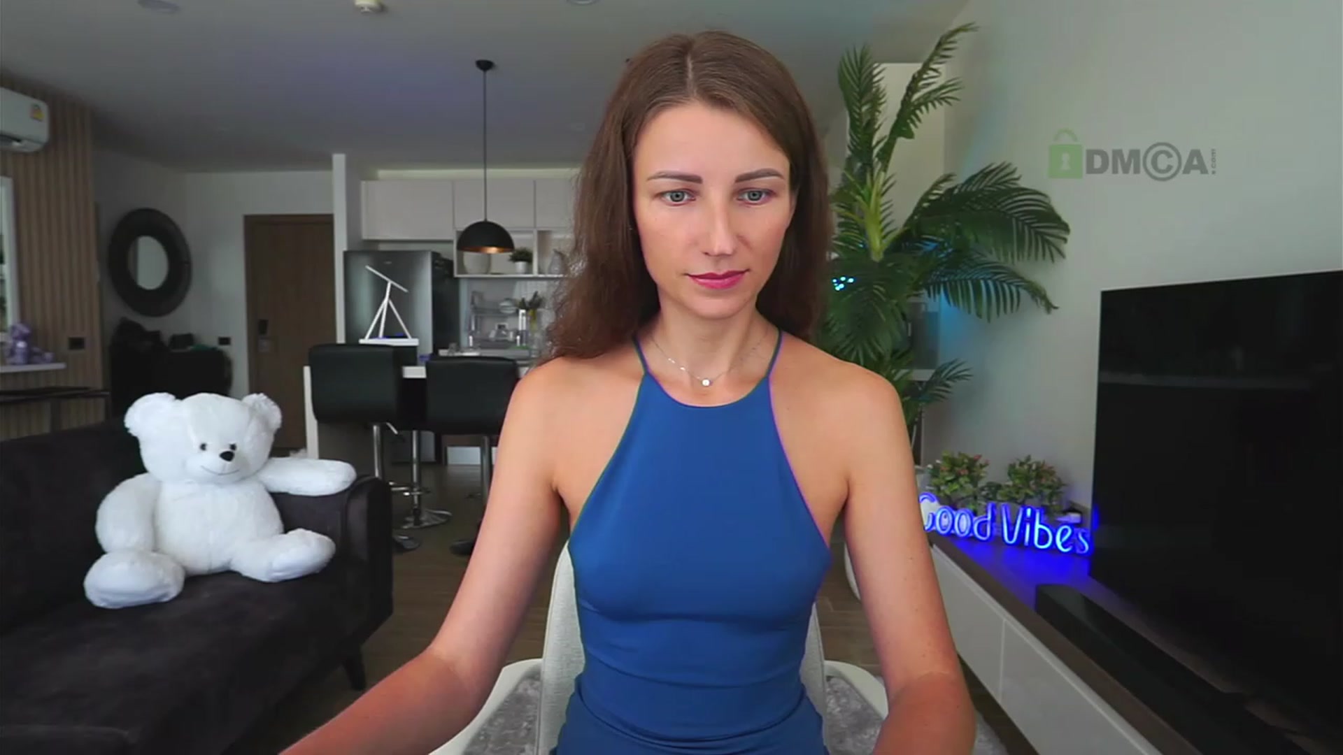 Gallery image thumbnail from Anna_Shine89's myfreecams stream on, 07/02/2023, 09:06 image 11 of 20