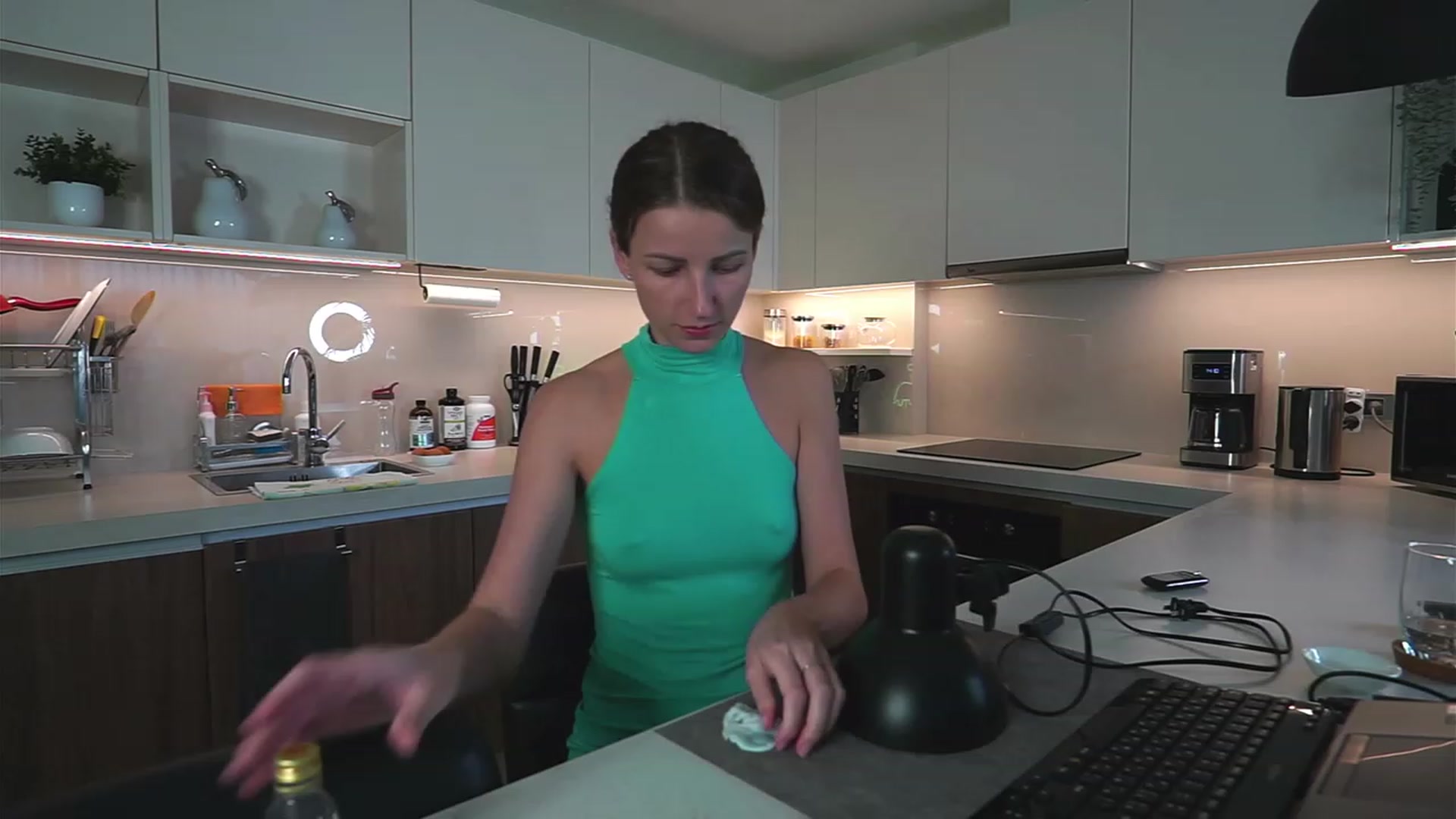 Gallery image thumbnail from Anna_Shine89's myfreecams stream on, 07/15/2023, 07:37 image 4 of 20