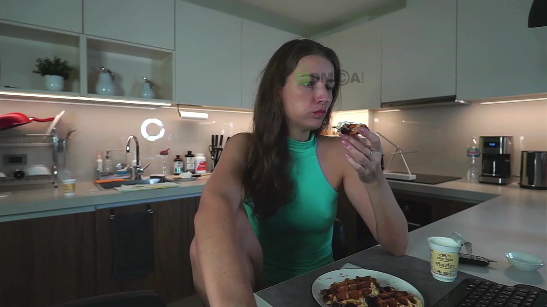 Gallery image thumbnail from Anna_Shine89's myfreecams stream on, 07/15/2023, 12:42 image 12 of 20