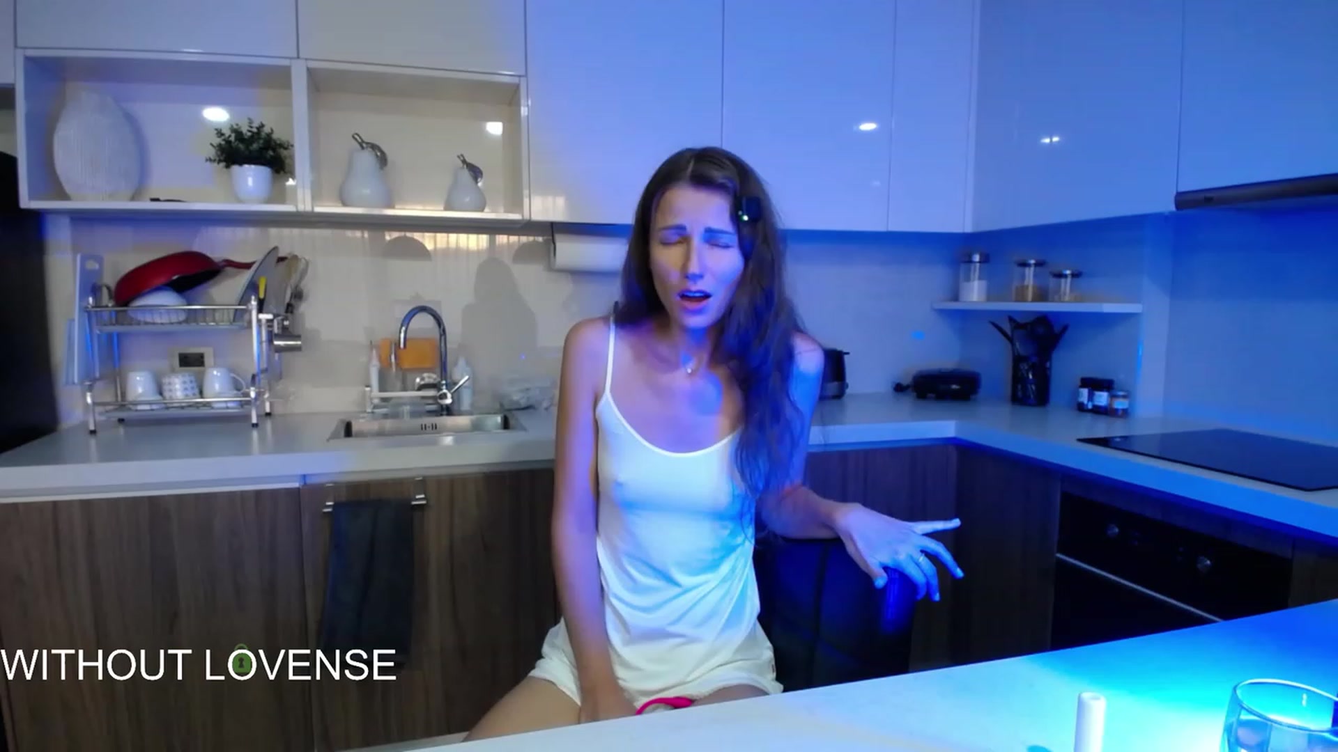 Gallery image thumbnail from Anna_Shine89's myfreecams stream on, 09/16/2023, 12:28 image 10 of 20