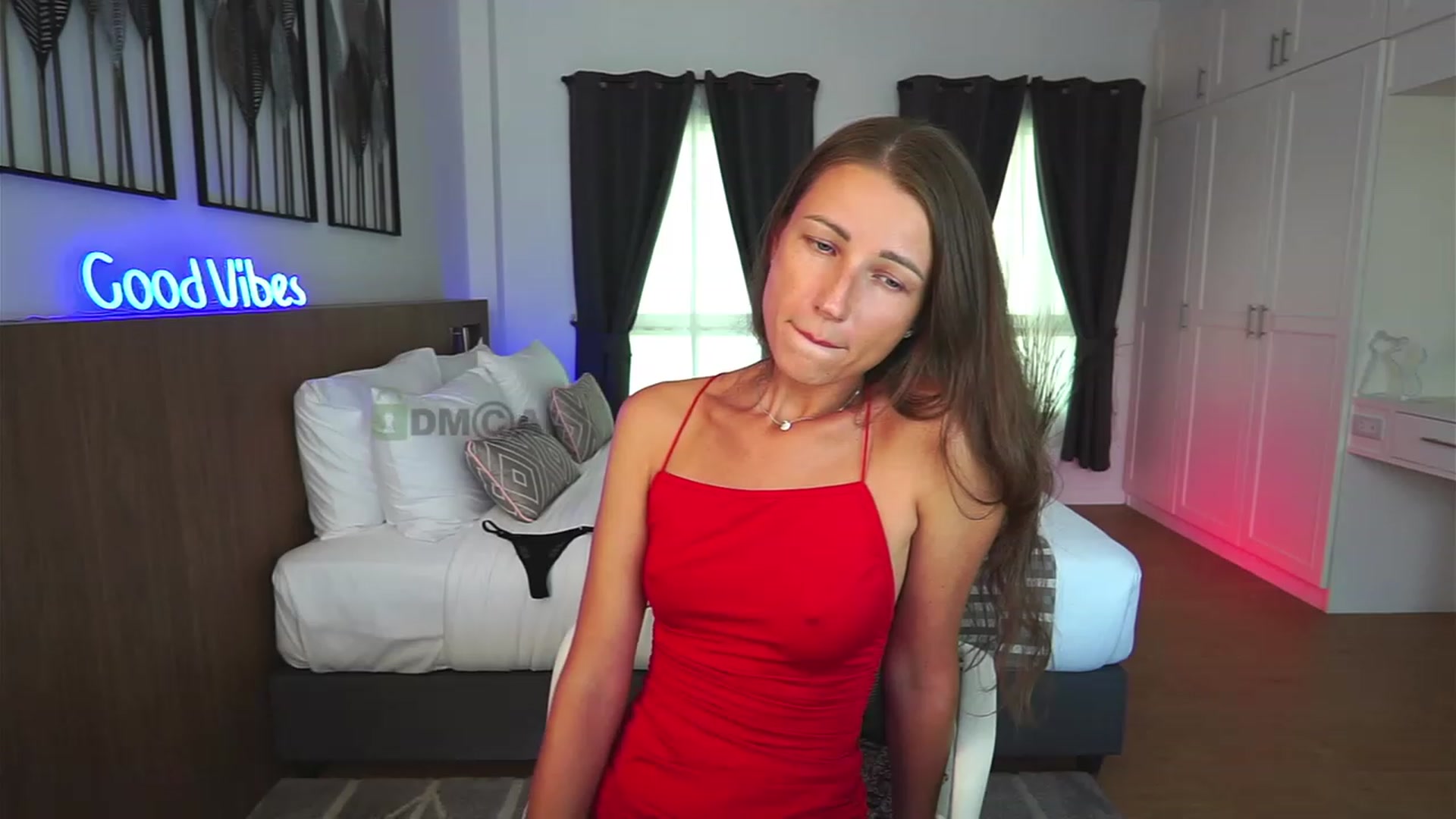Gallery image thumbnail from Anna_Shine89's myfreecams stream on, 03/17/2024, 09:09 image 13 of 20