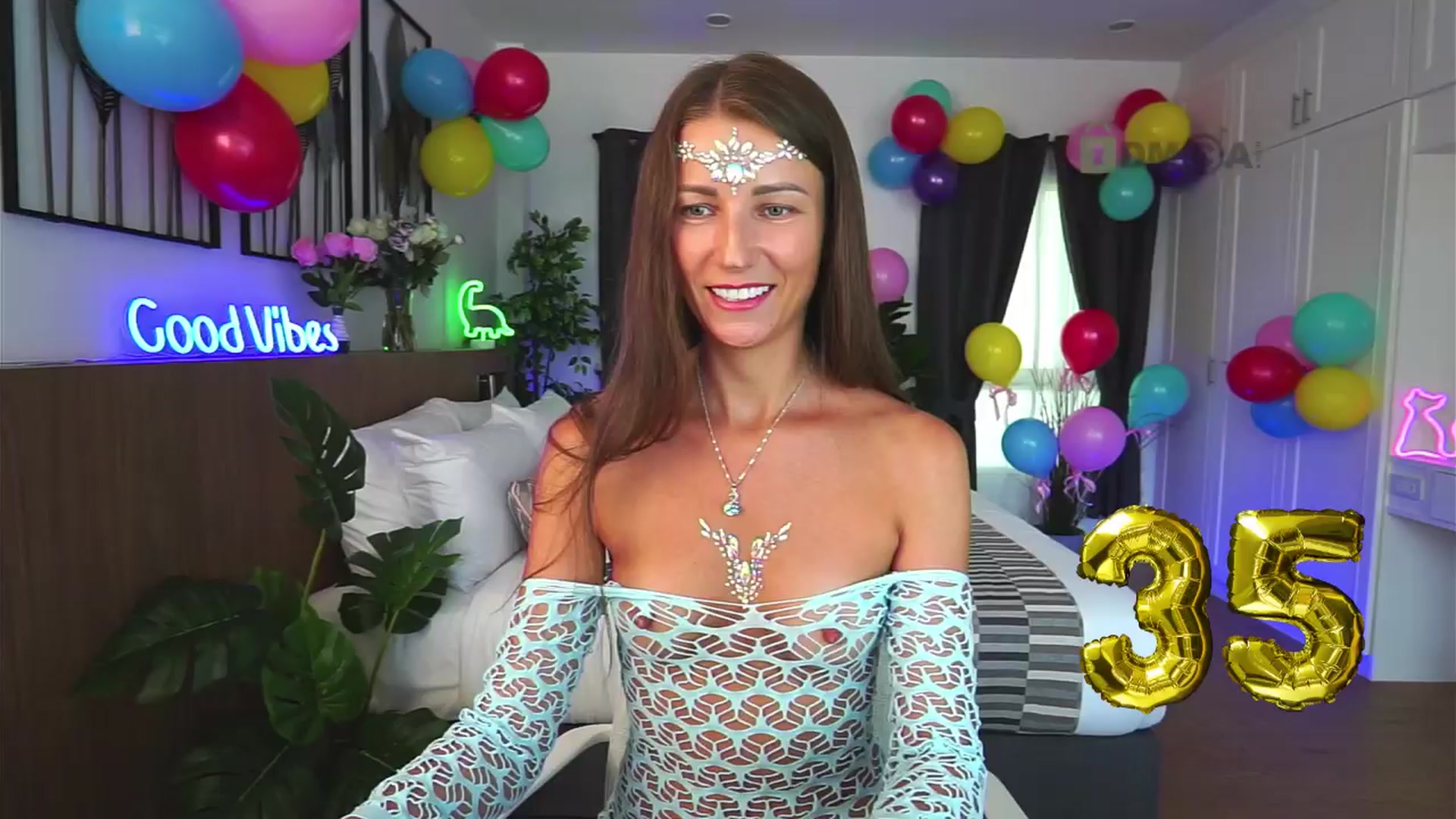 Gallery image thumbnail from Anna_Shine89's myfreecams stream on, 03/26/2024, 09:46 image 4 of 20
