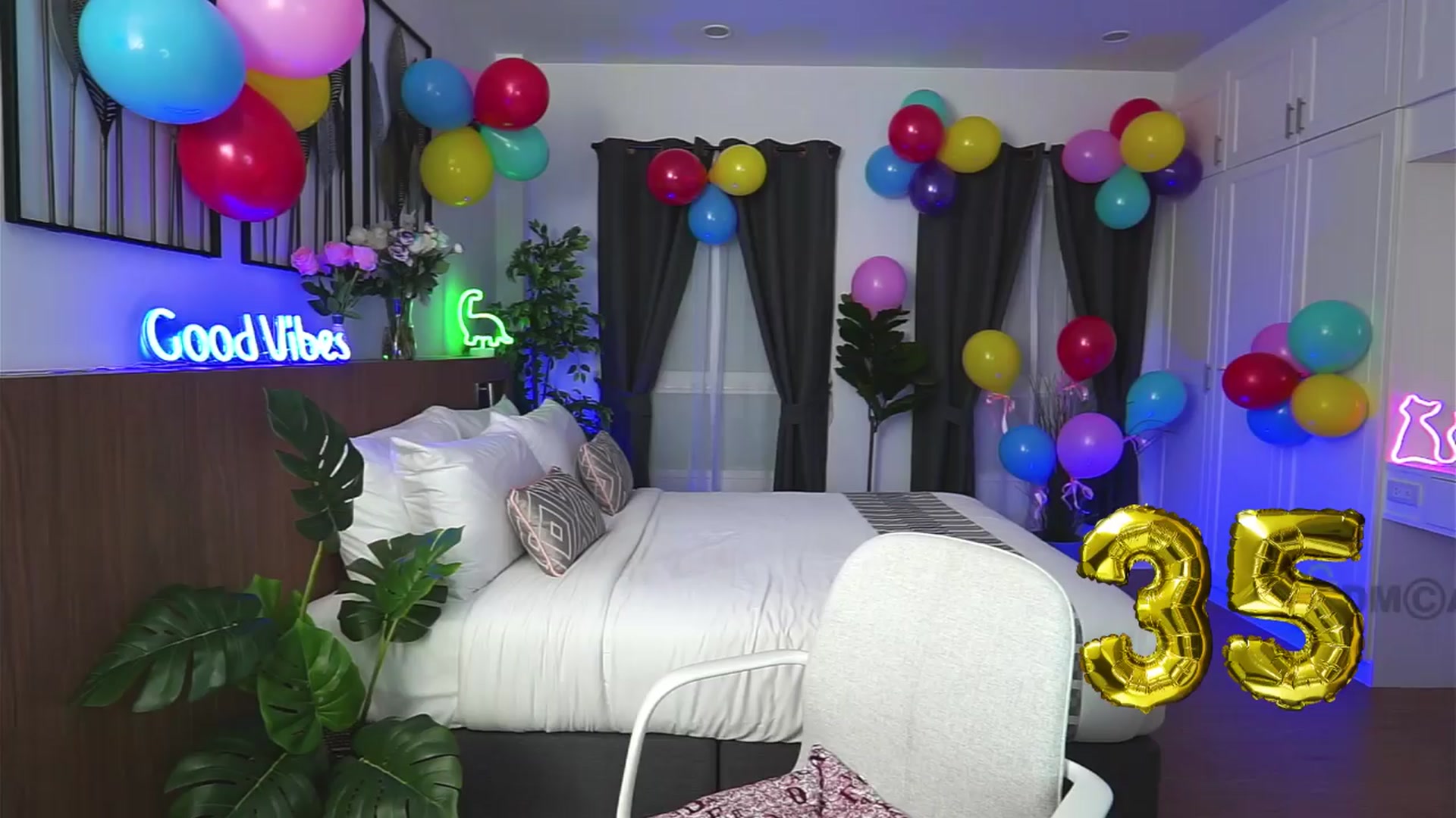 Gallery image thumbnail from Anna_Shine89's myfreecams stream on, 03/26/2024, 15:00 image 17 of 20