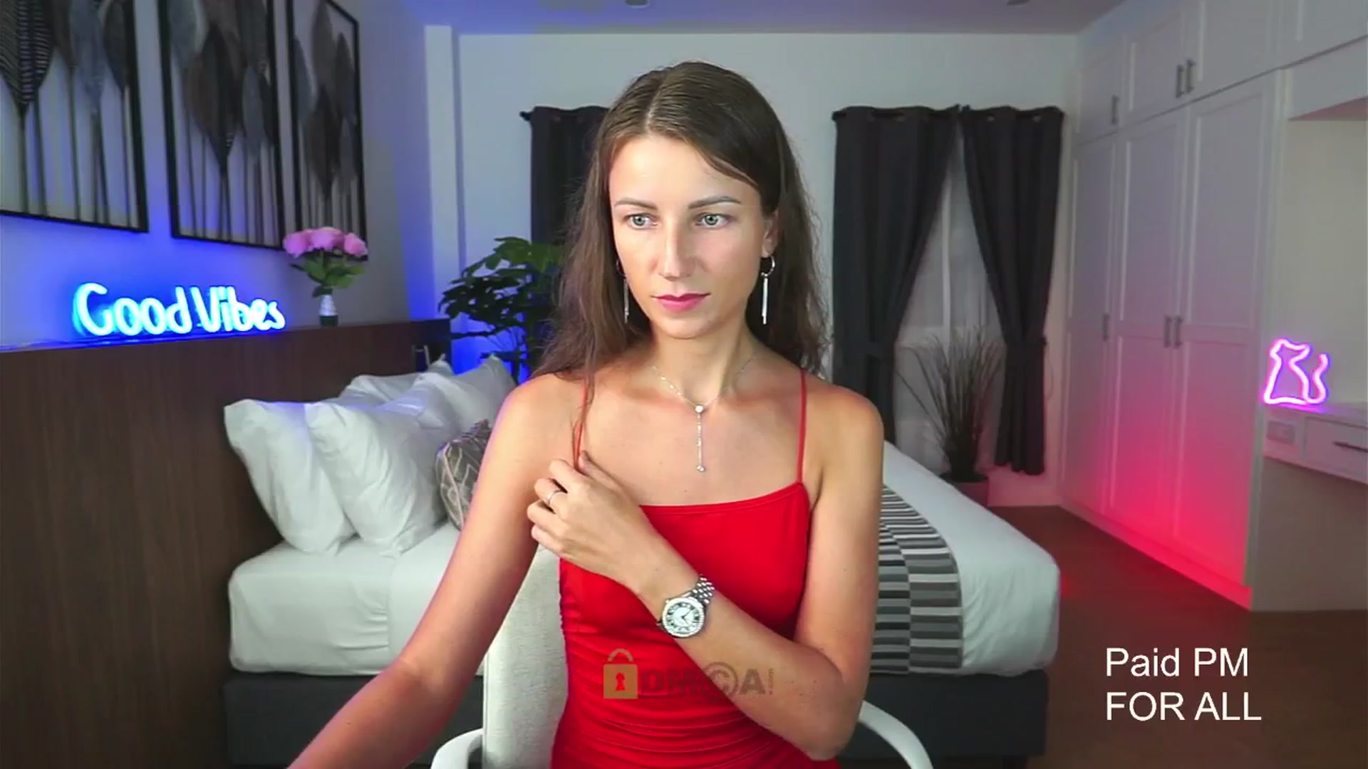 Gallery image thumbnail from Anna_Shine89's myfreecams stream on, 05/19/2024, 14:44 image 6 of 20