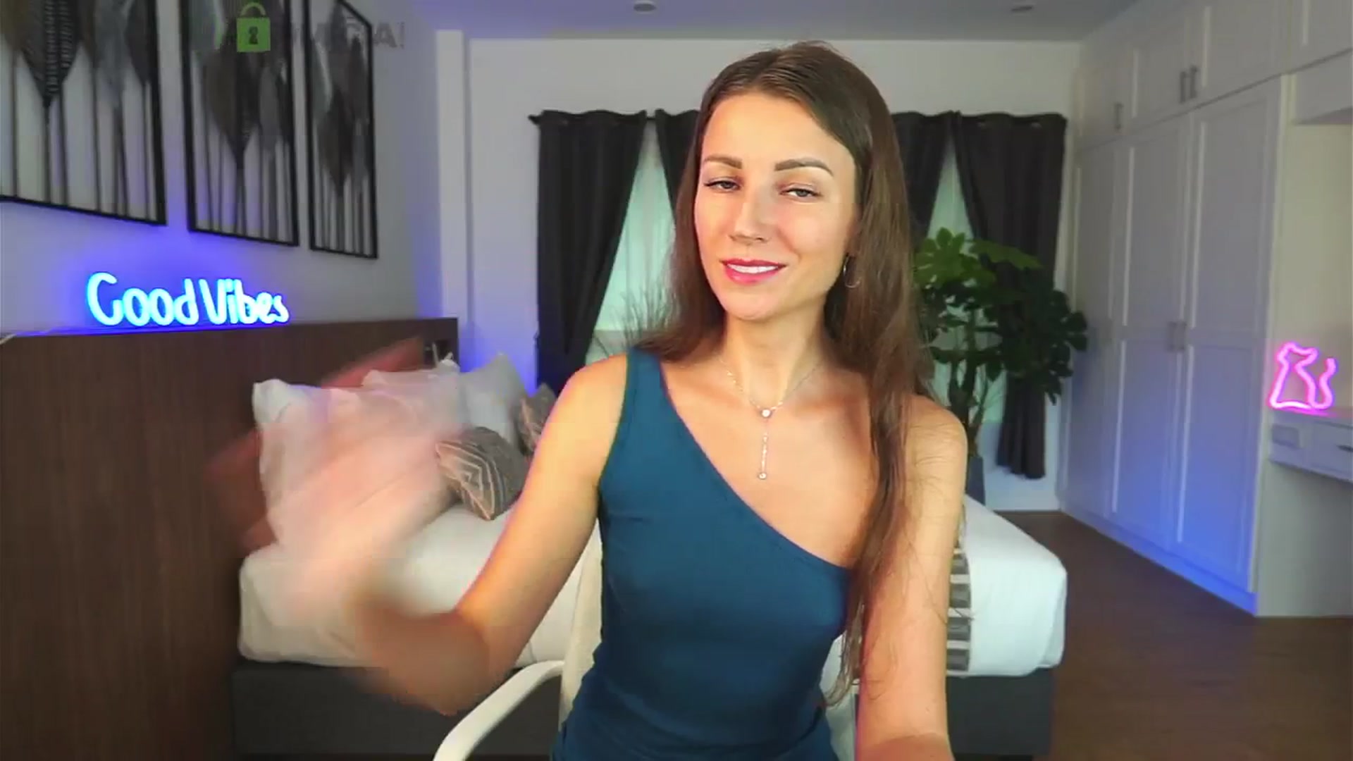 Gallery image thumbnail from Anna_Shine89's myfreecams stream on, 07/12/2024, 11:17 image 3 of 20