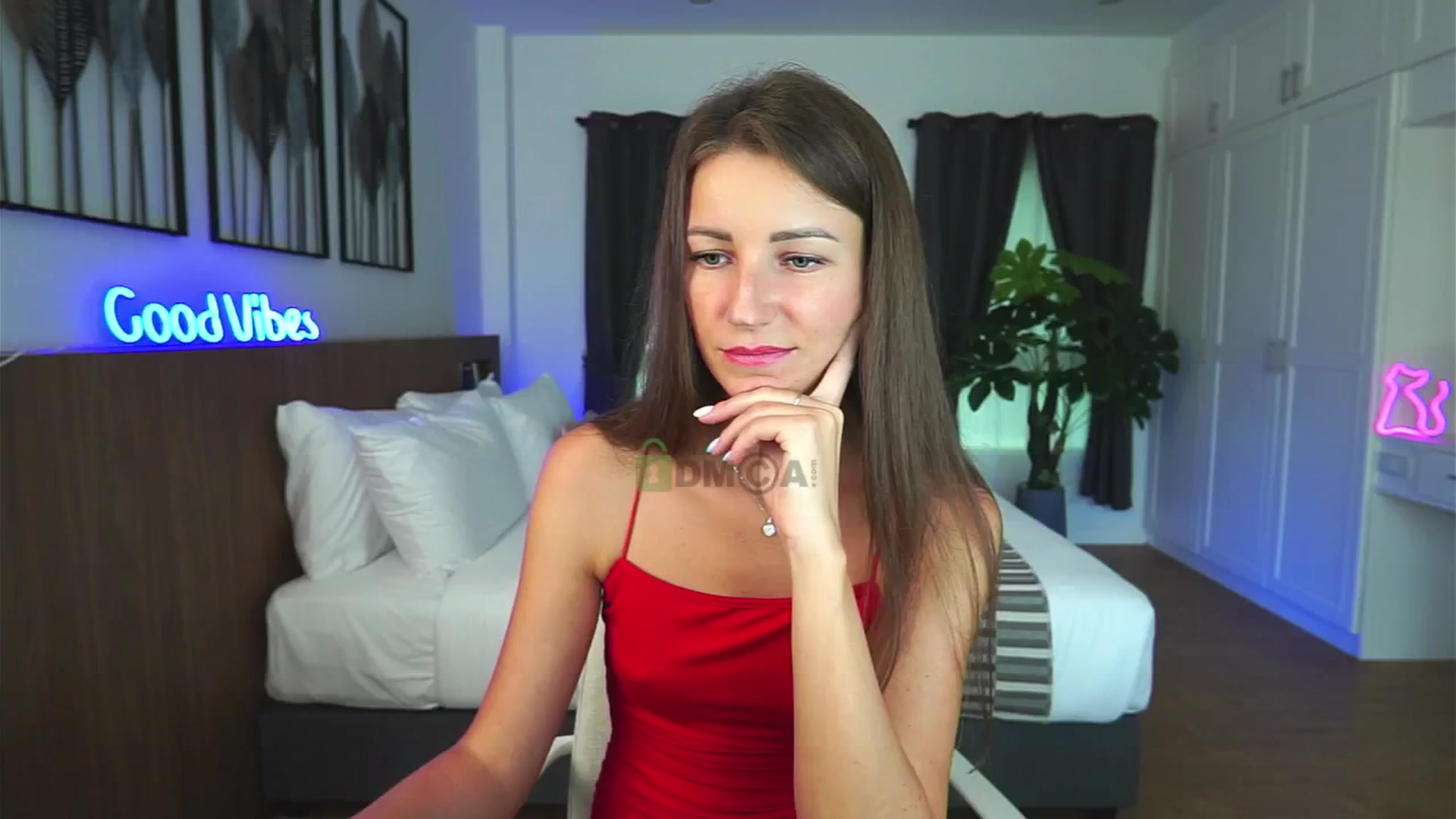 Gallery image thumbnail from Anna_Shine89's myfreecams stream on, 07/14/2024, 09:38 image 7 of 20