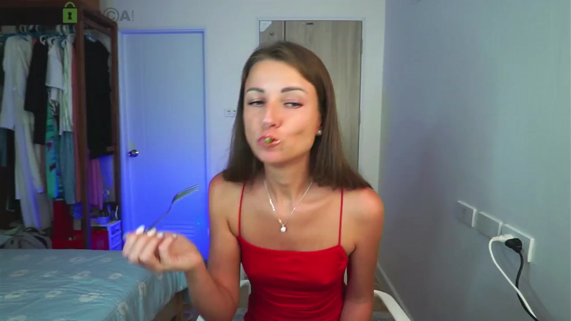 Gallery image thumbnail from Anna_Shine89's myfreecams stream on, 08/04/2024, 17:11 image 13 of 20
