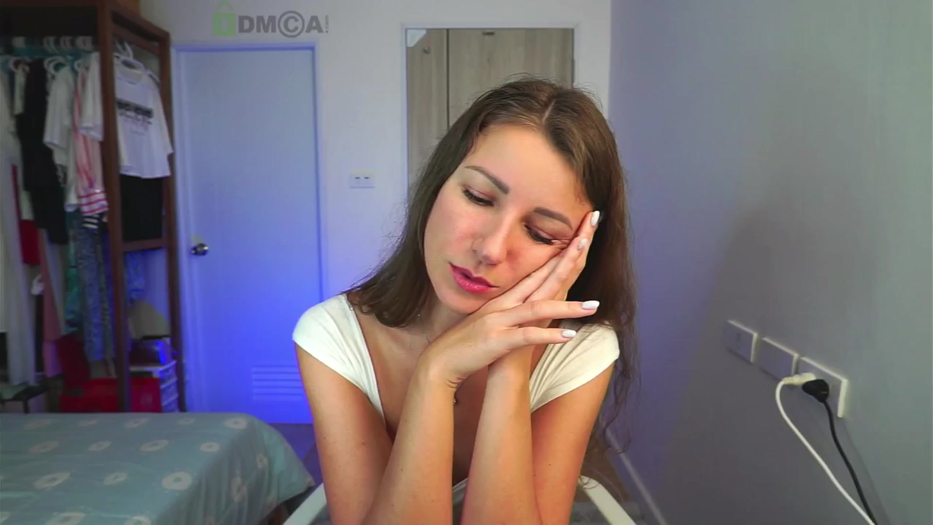 Gallery image thumbnail from Anna_Shine89's myfreecams stream on, 09/21/2024, 13:56 image 6 of 20